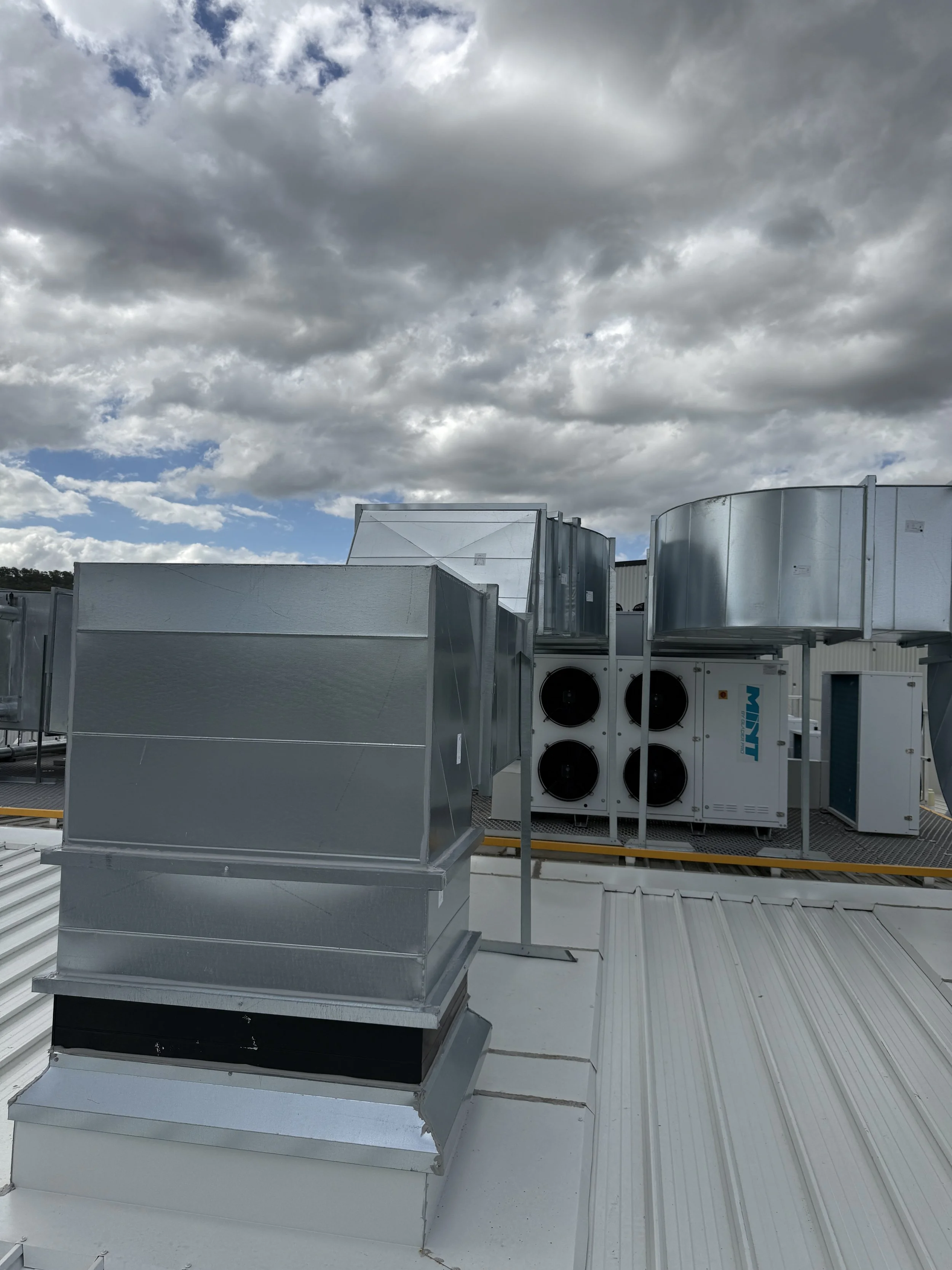 Return air ductwork installed.