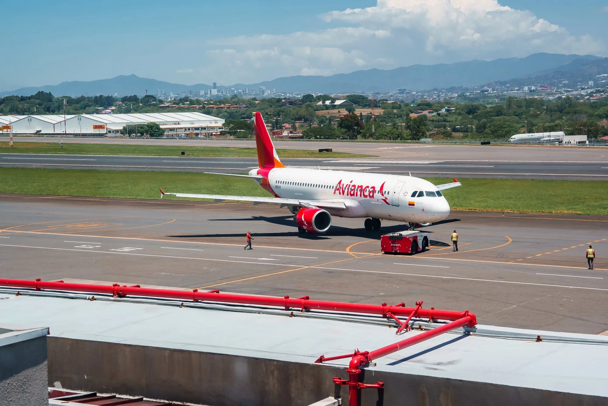 How to Get from San José (or Liberia) Airport to Uvita