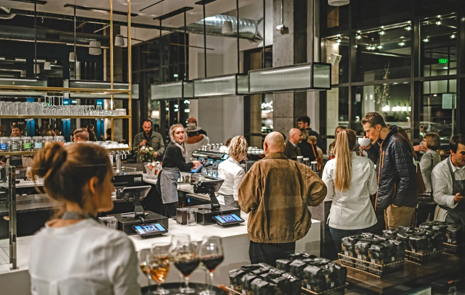 Frank & Roze doing a private event with many people enjoying each other's company