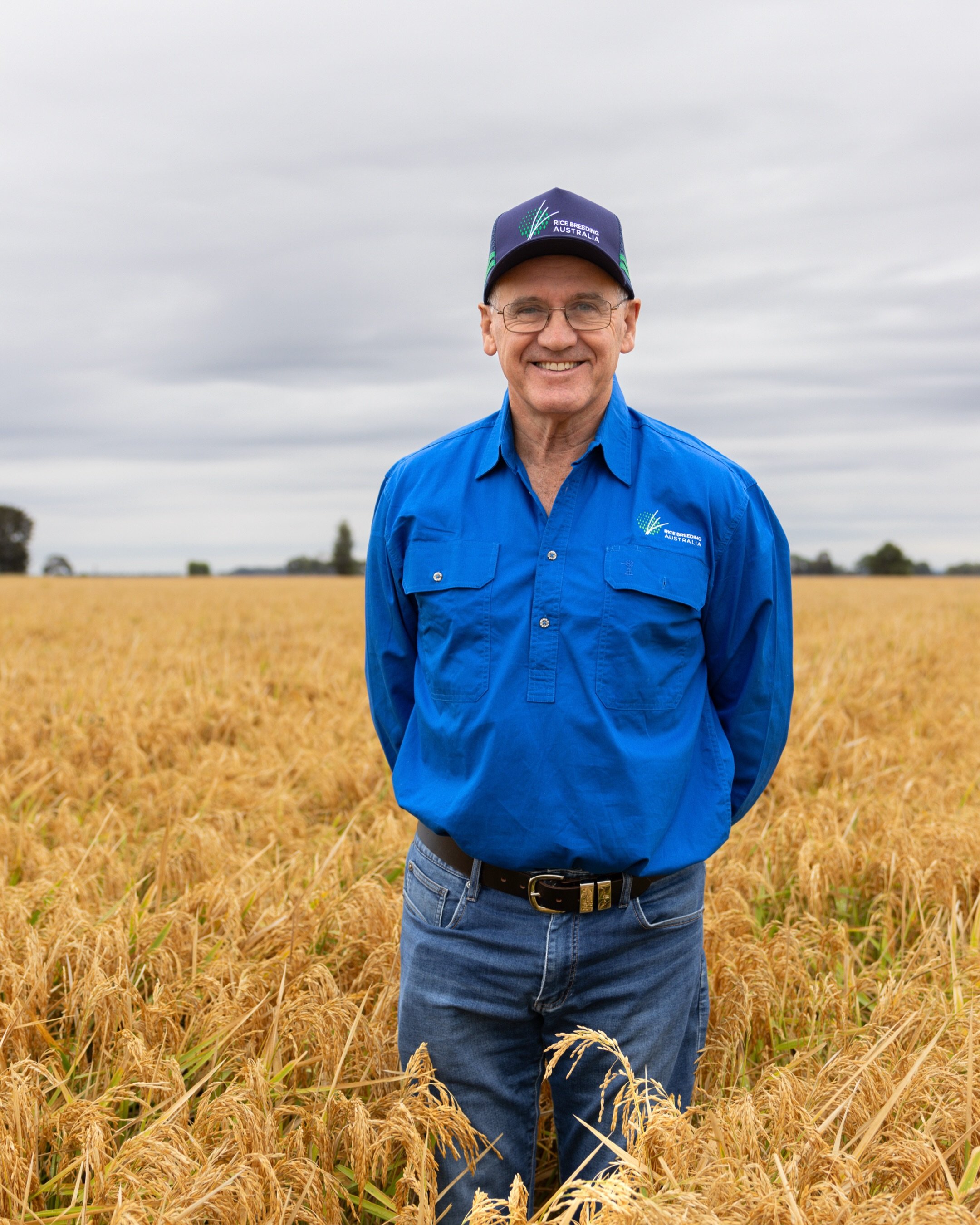 Fresh staff headshots for the team at  @ricebreedingaustralia 🌾