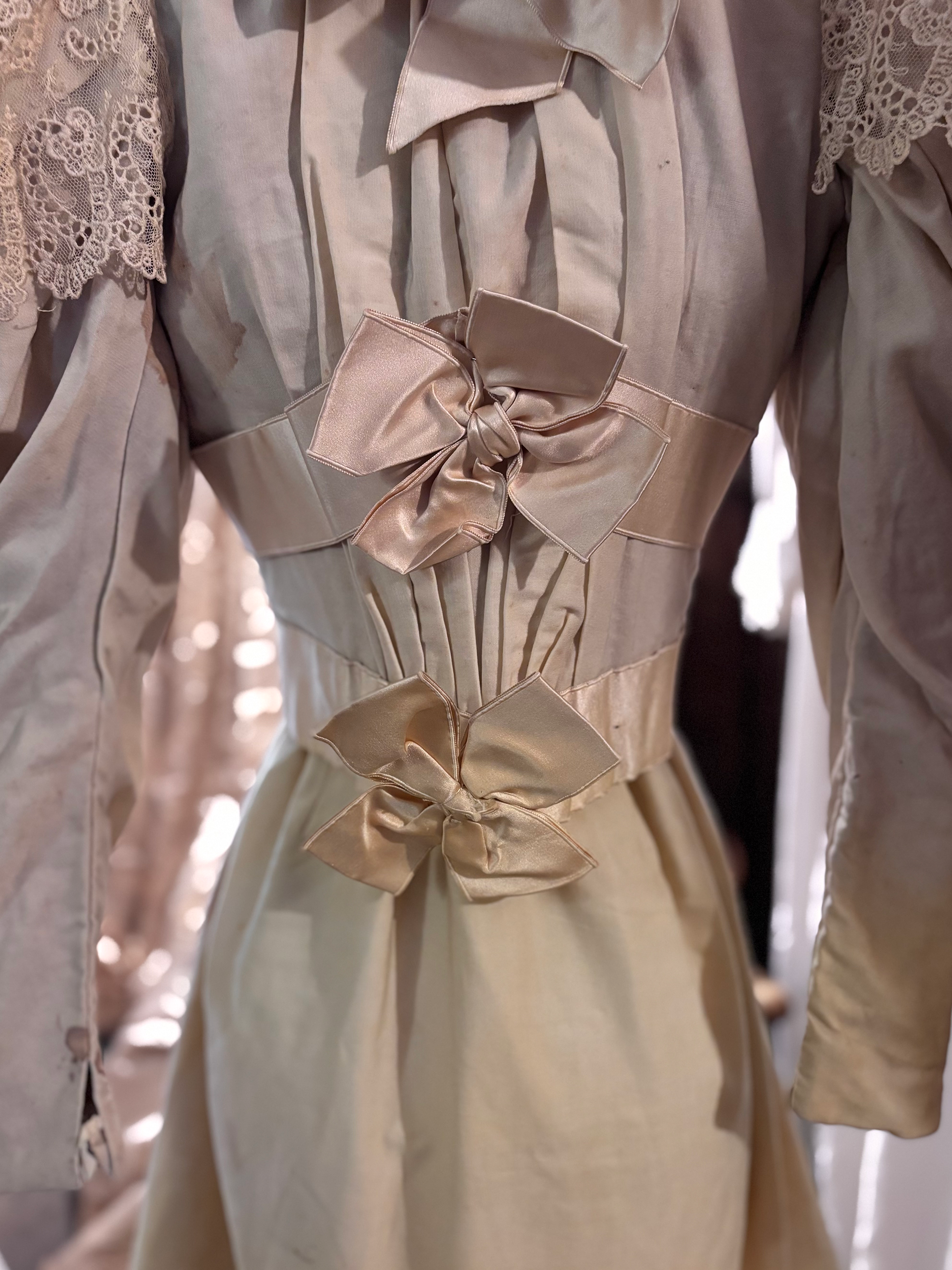 1890s wedding dress 7.png