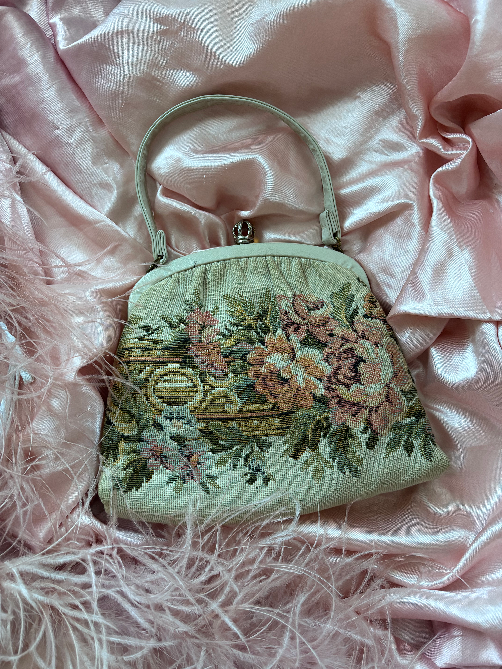 1930s Pink Tapestry Rose Needlepoint Purse with Amber Jewel Clasp