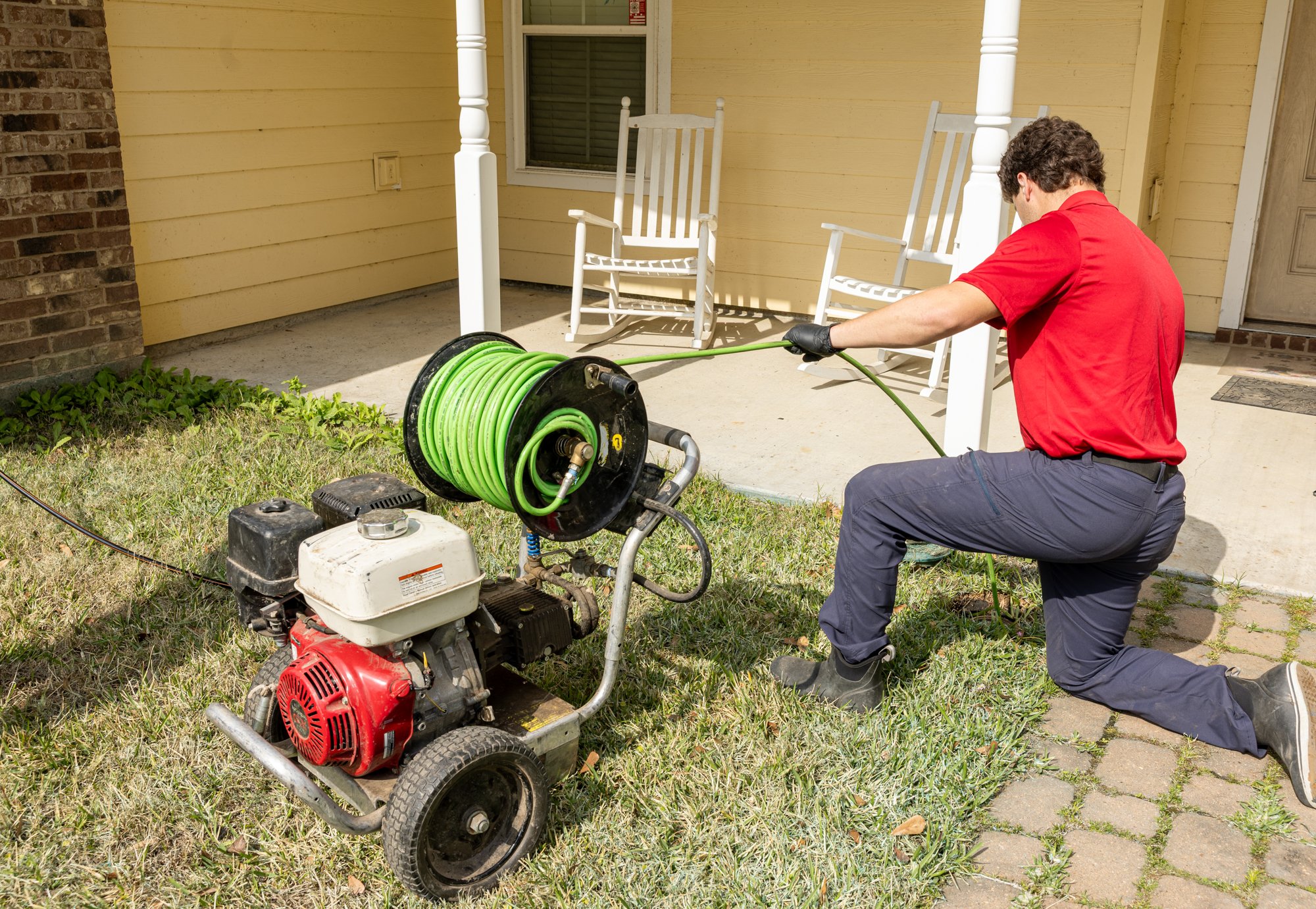 10 Signs You Need To Call An Electrician in New Iberia