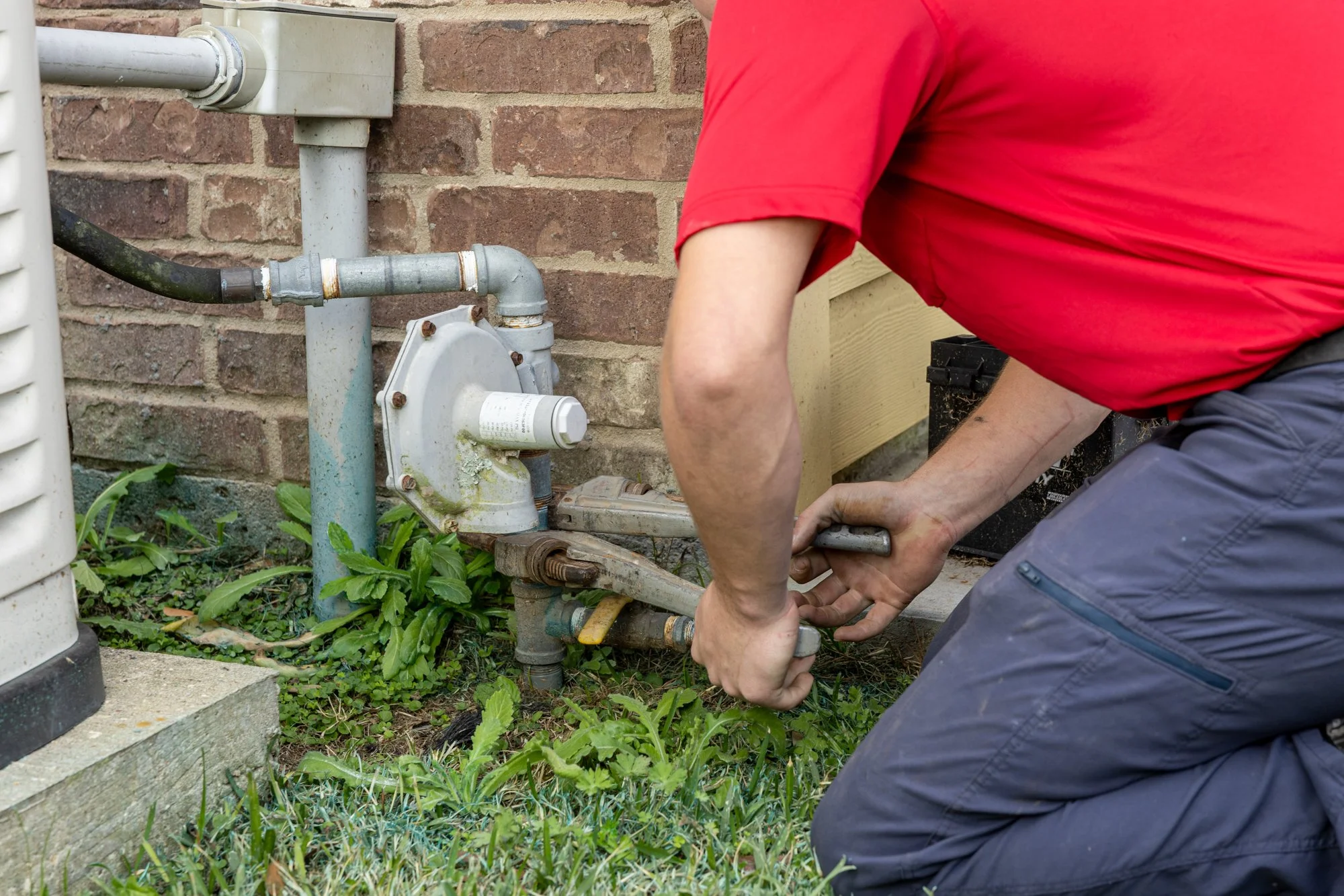 The Importance of a Plumber when Remodeling Bathroom