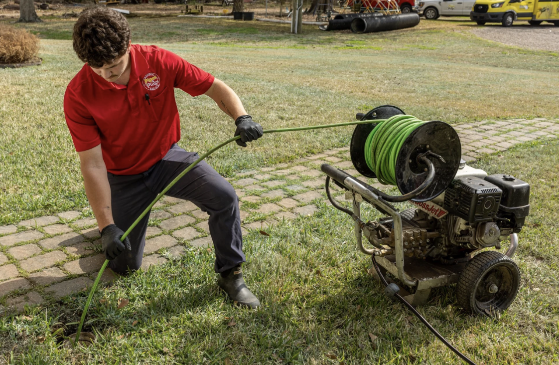 Items That Clog Sewer Pipes in New Iberia and Lafayette, LA