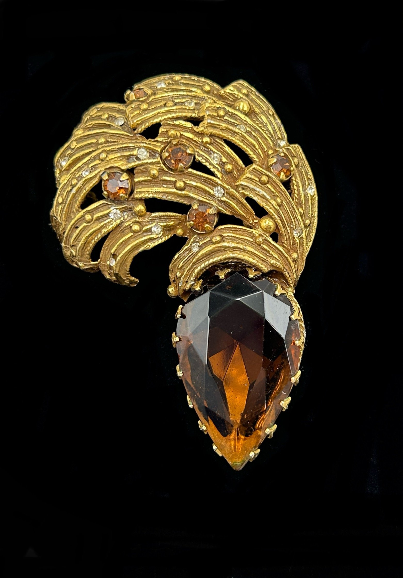 SCHIAPRELLI MEDUSA BROOCH