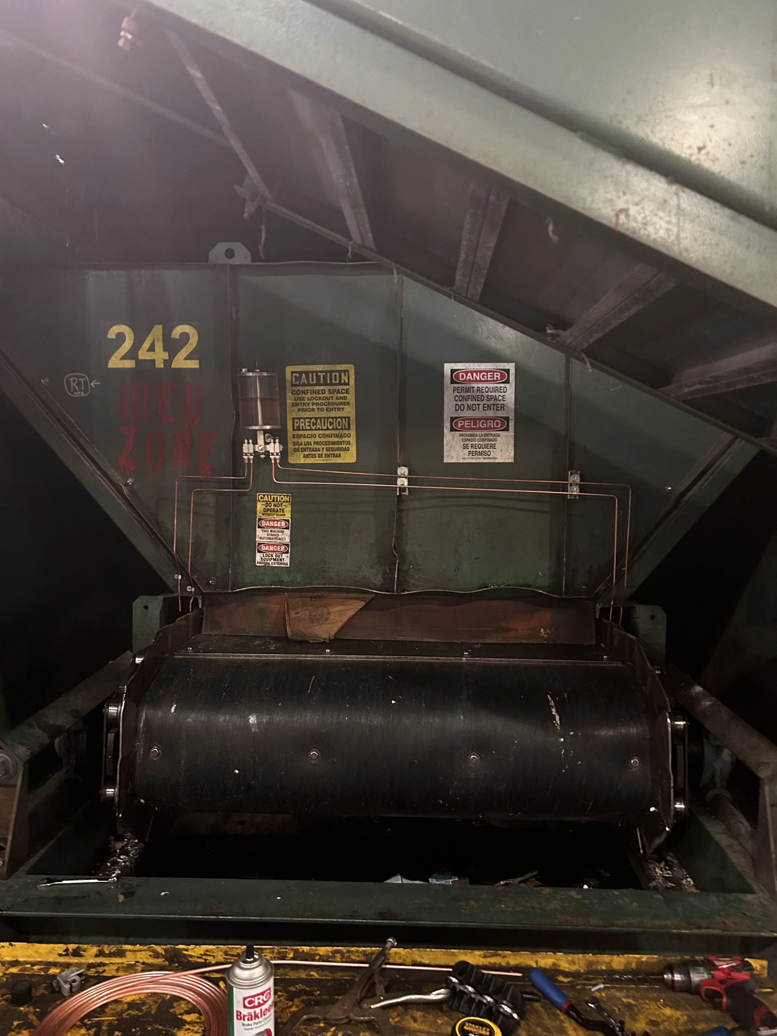 Conveyor Chain Gravity Oilers.jpg