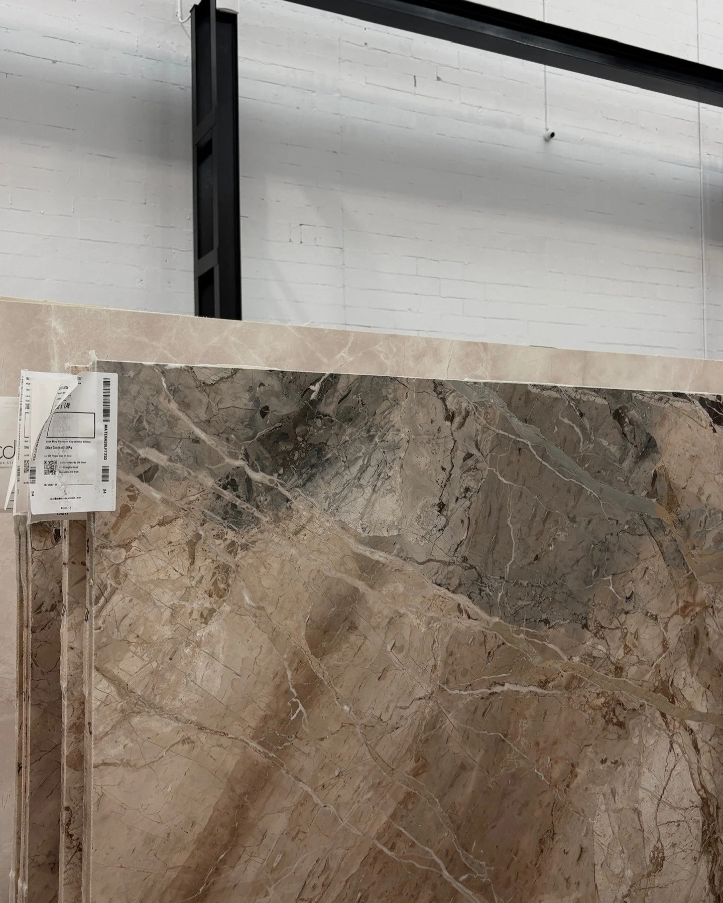We&rsquo;ve been busy drawing inspiration for our upcoming projects, exploring supplier showrooms and discovering beautiful stone slabs along the way.
The textures, tones, and materials are quietly shaping the ideas we can&rsquo;t wait to bring to li