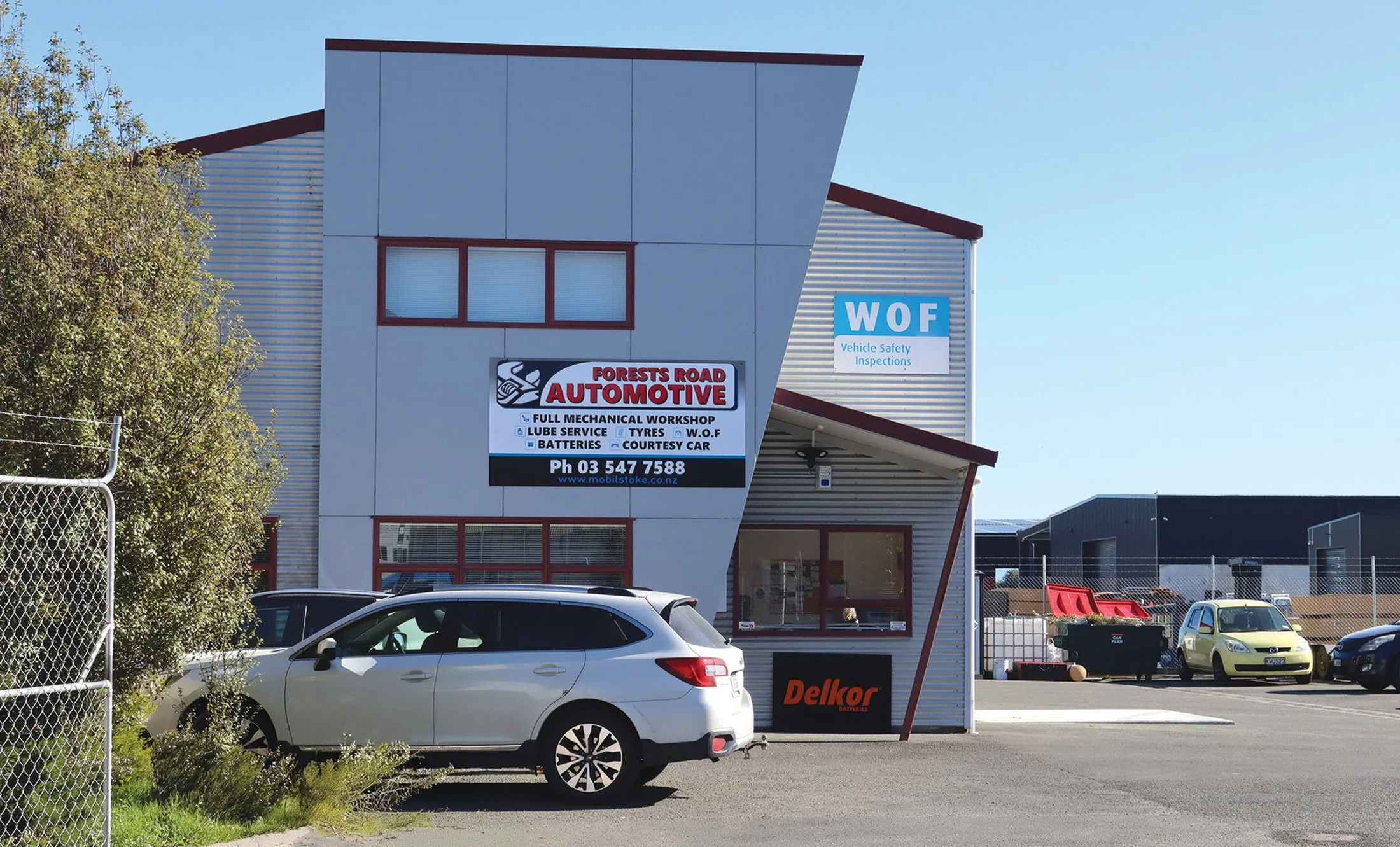 Forests Road automotive