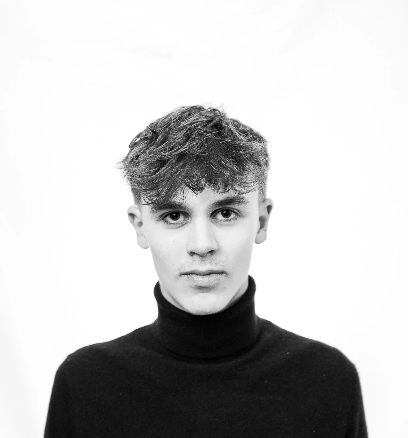 sno-studio-portrait-12.jpg