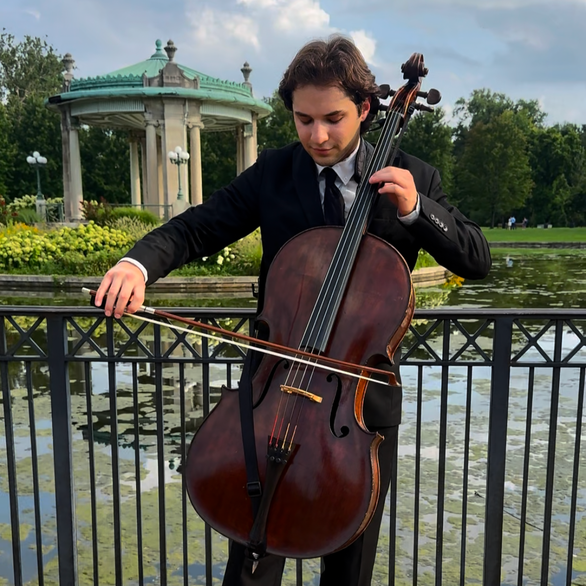 Wedding cellist performing for an outdoor ceremony at Forest Park in St. Louis