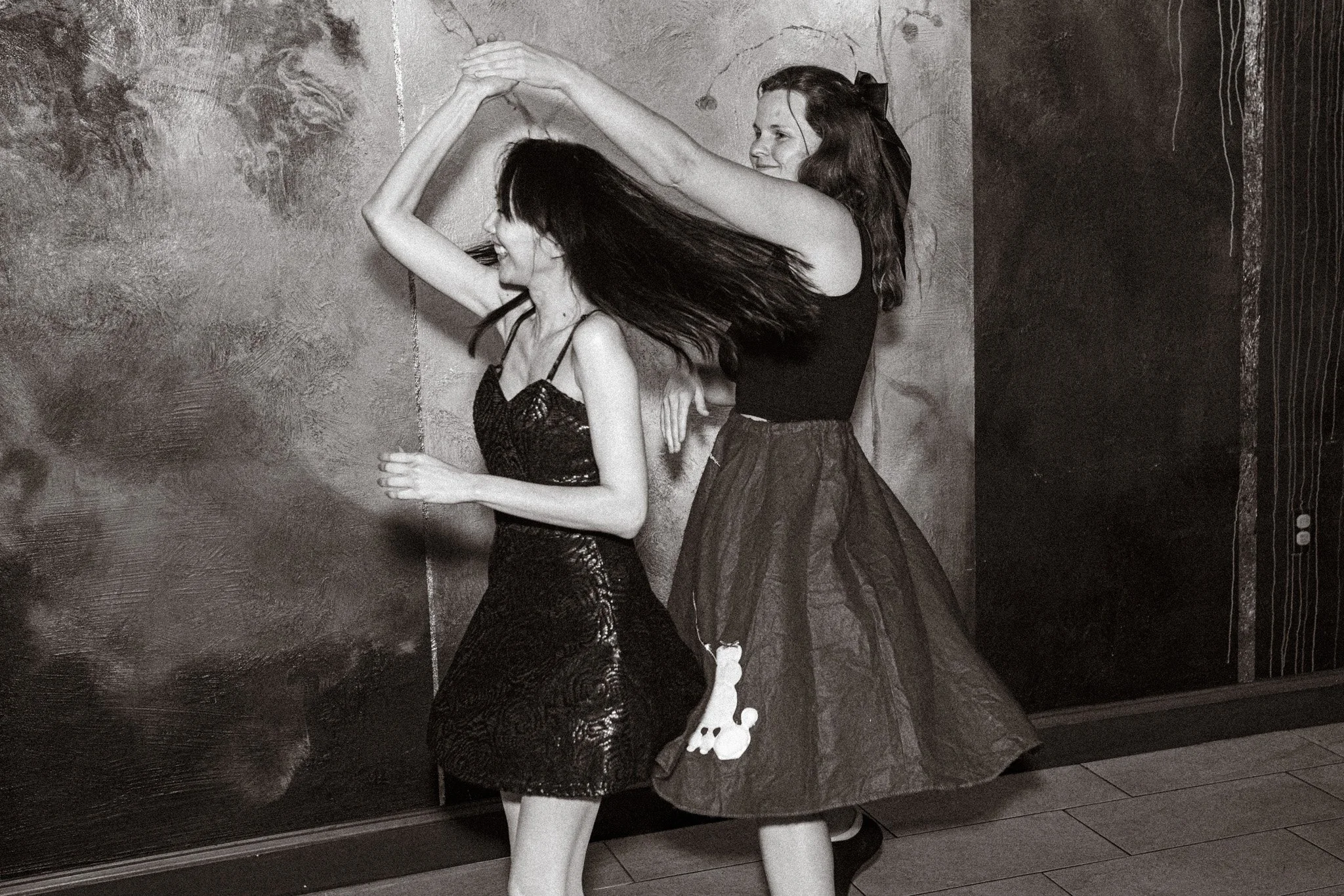 aj-vintage-dance-bw-080.jpg