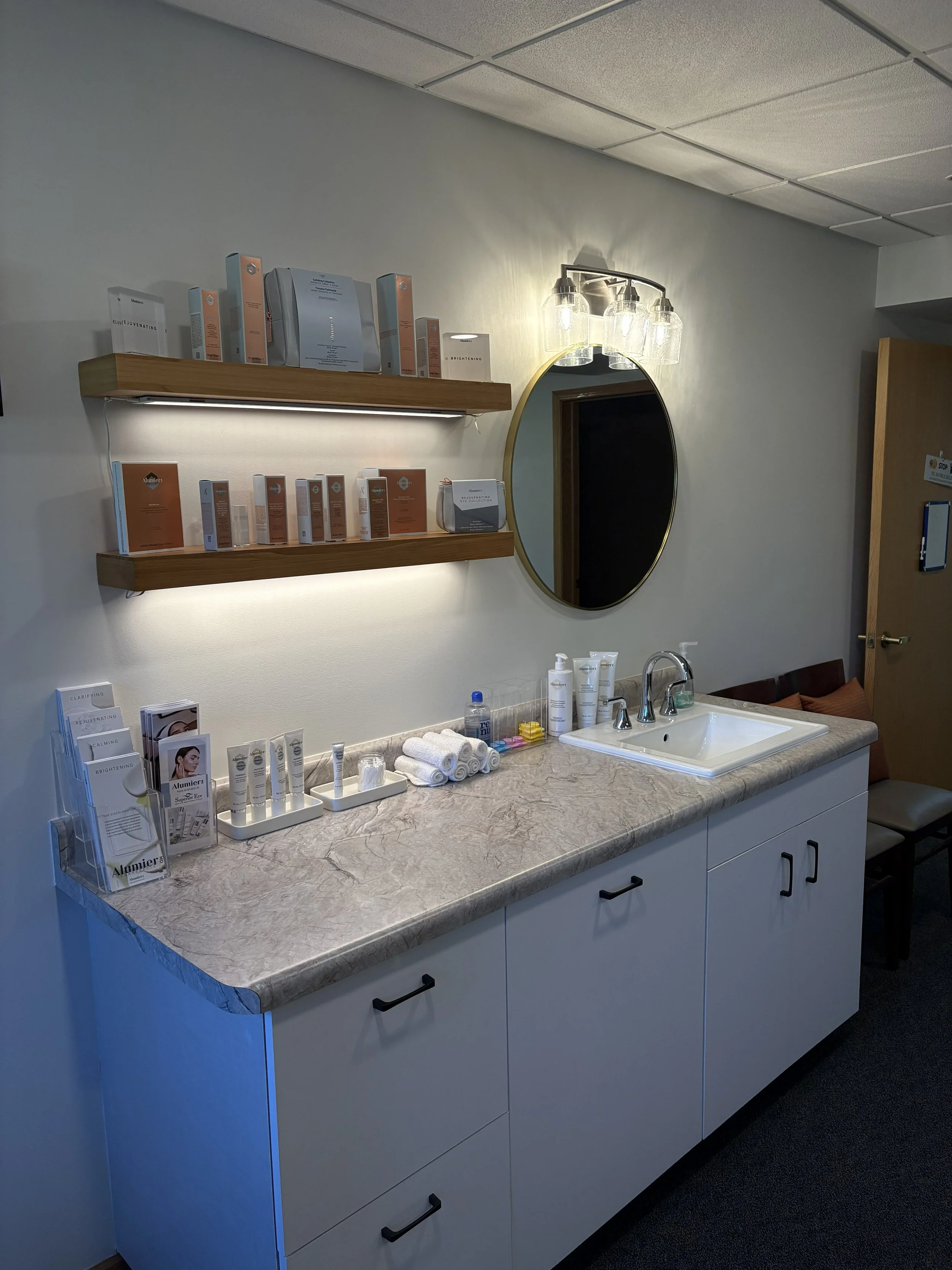 IPL room 6.jpg