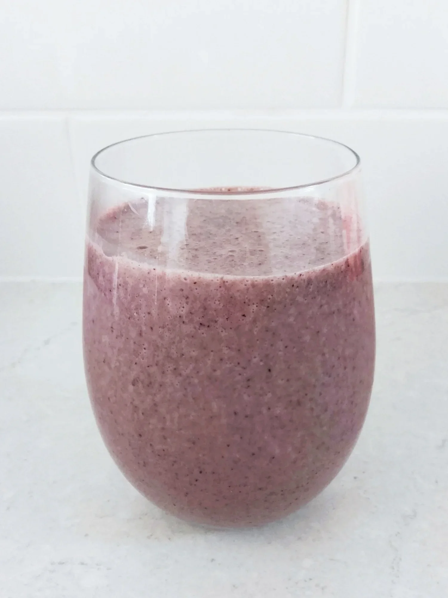 Blueberry, Lettuce &amp; Banana Kefir Smoothie