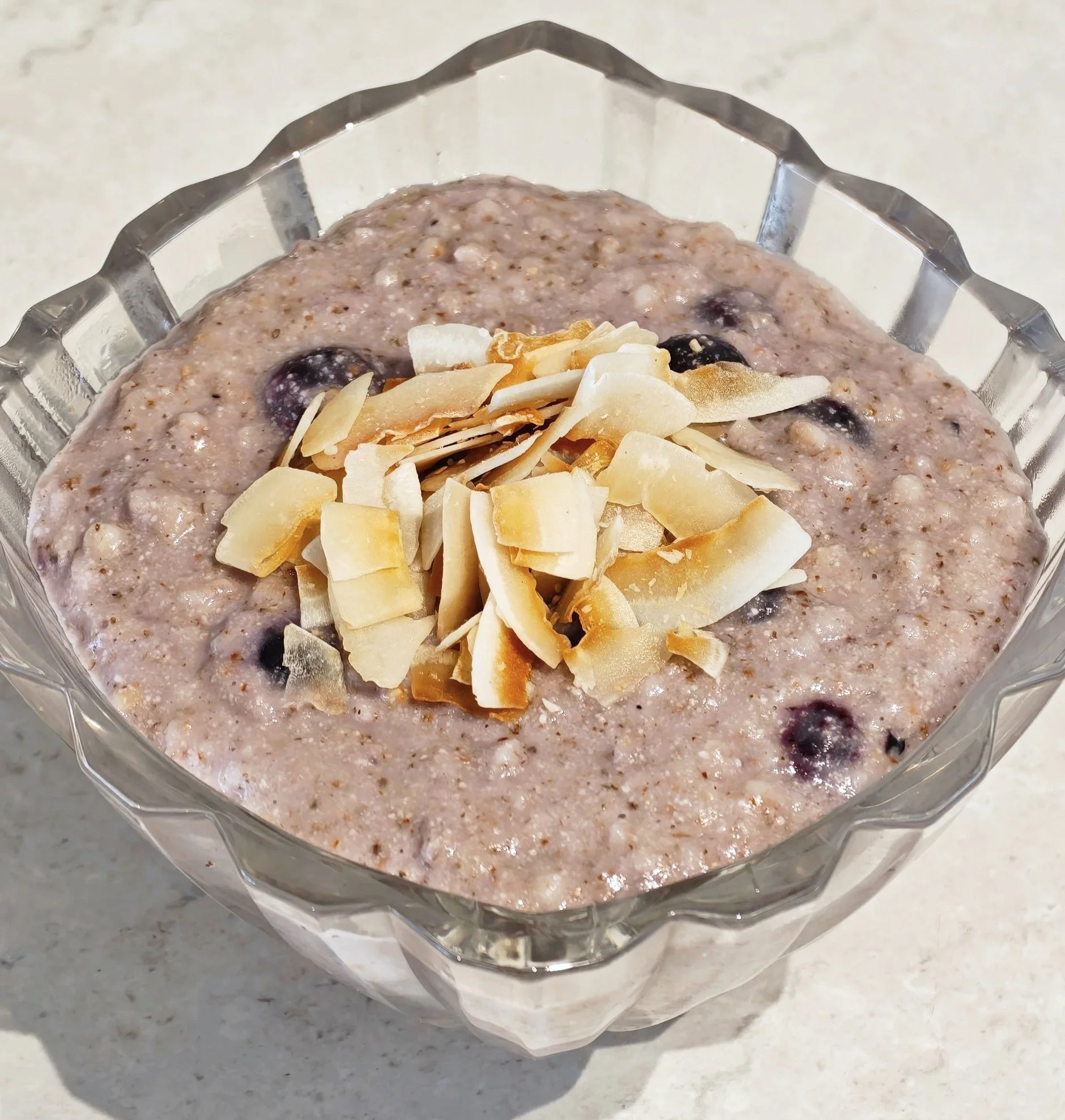 Blueberry Coconut Oatmeal with Nut Mylk Pulp
