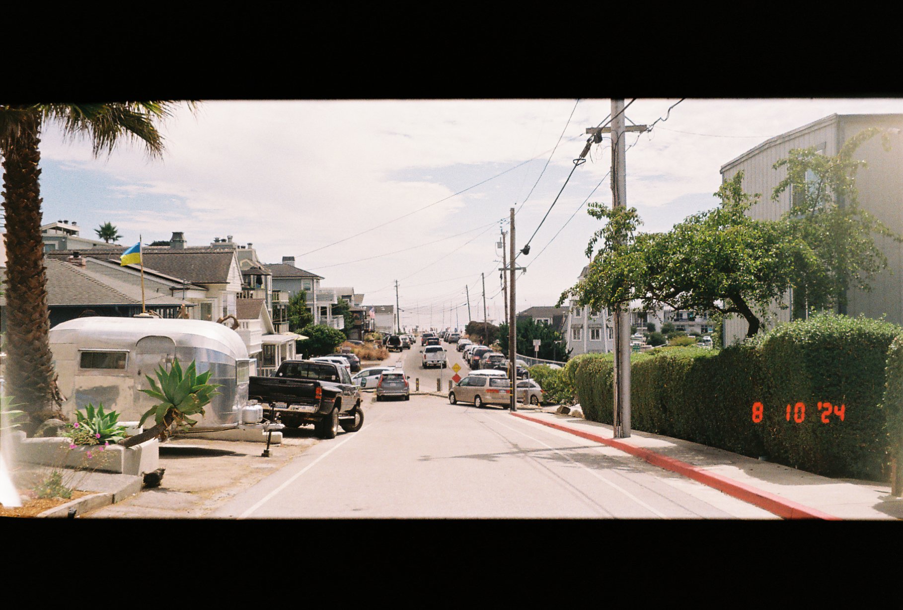 6875979_6875979-R2-035-16.jpg