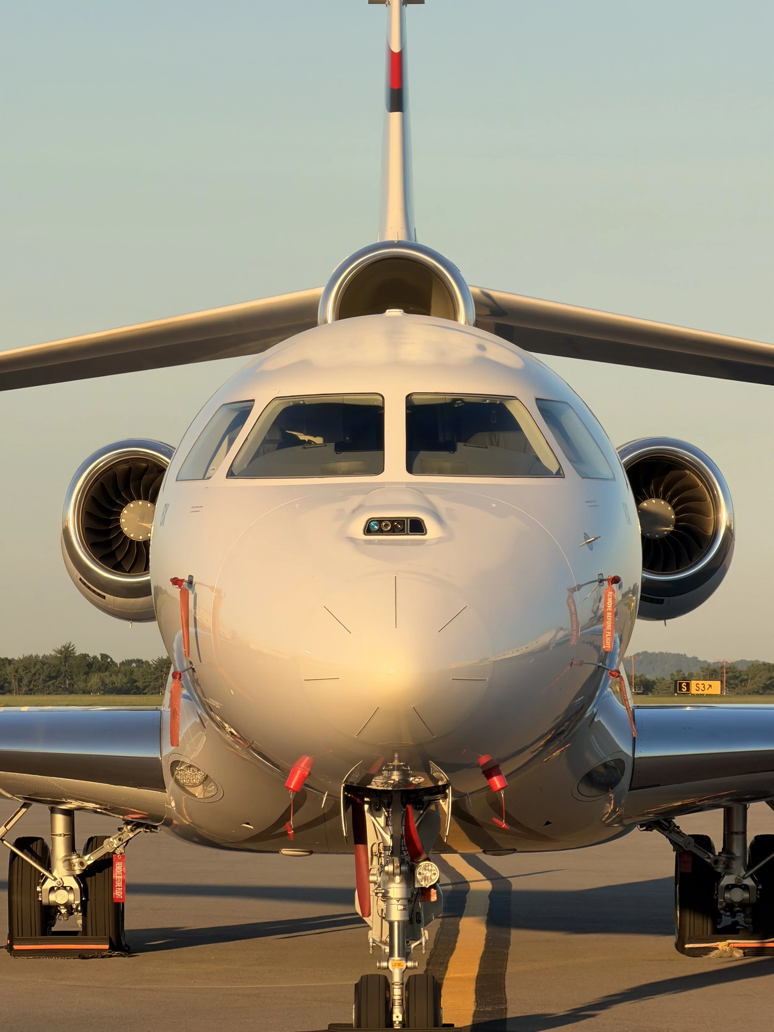 Dassault falcon 8x private jet charter