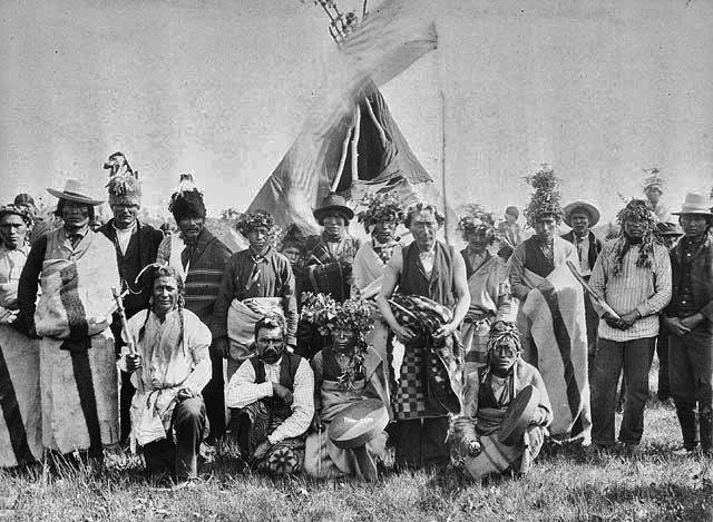 Cree group near Alberta 1903.jpg