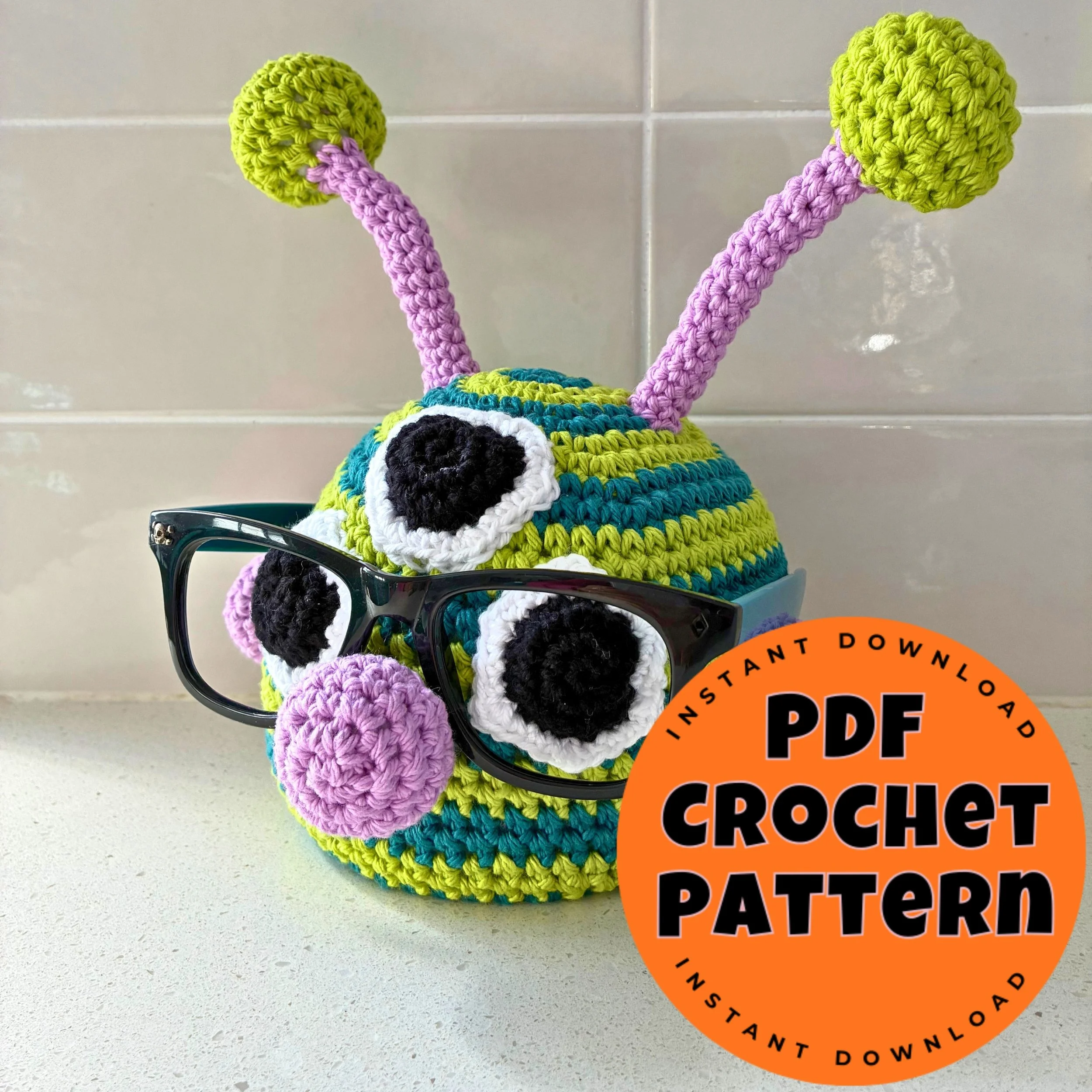 Alien Glasses Holder Crochet Pattern