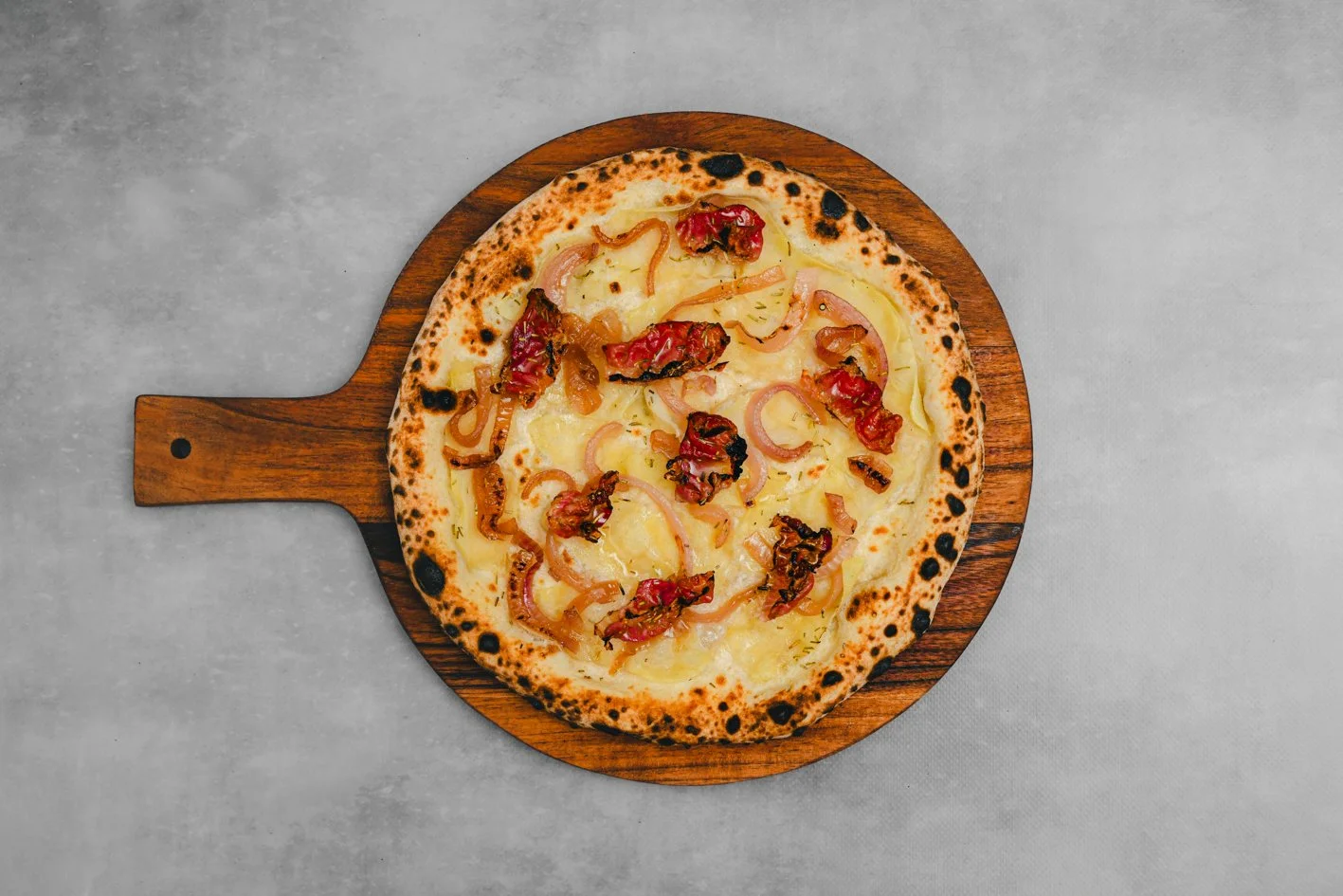 Patate 
- Roast Potato, Caramelised Onion, Pancetta, Rosemary, Herb Oil (in Bianco / Oil Based) 