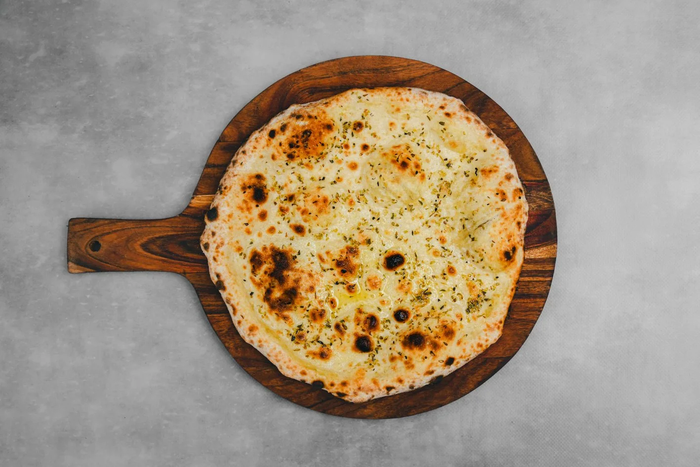 Garlic 
- Garlic and Herb Oil (in Bianco / Oil Based) 