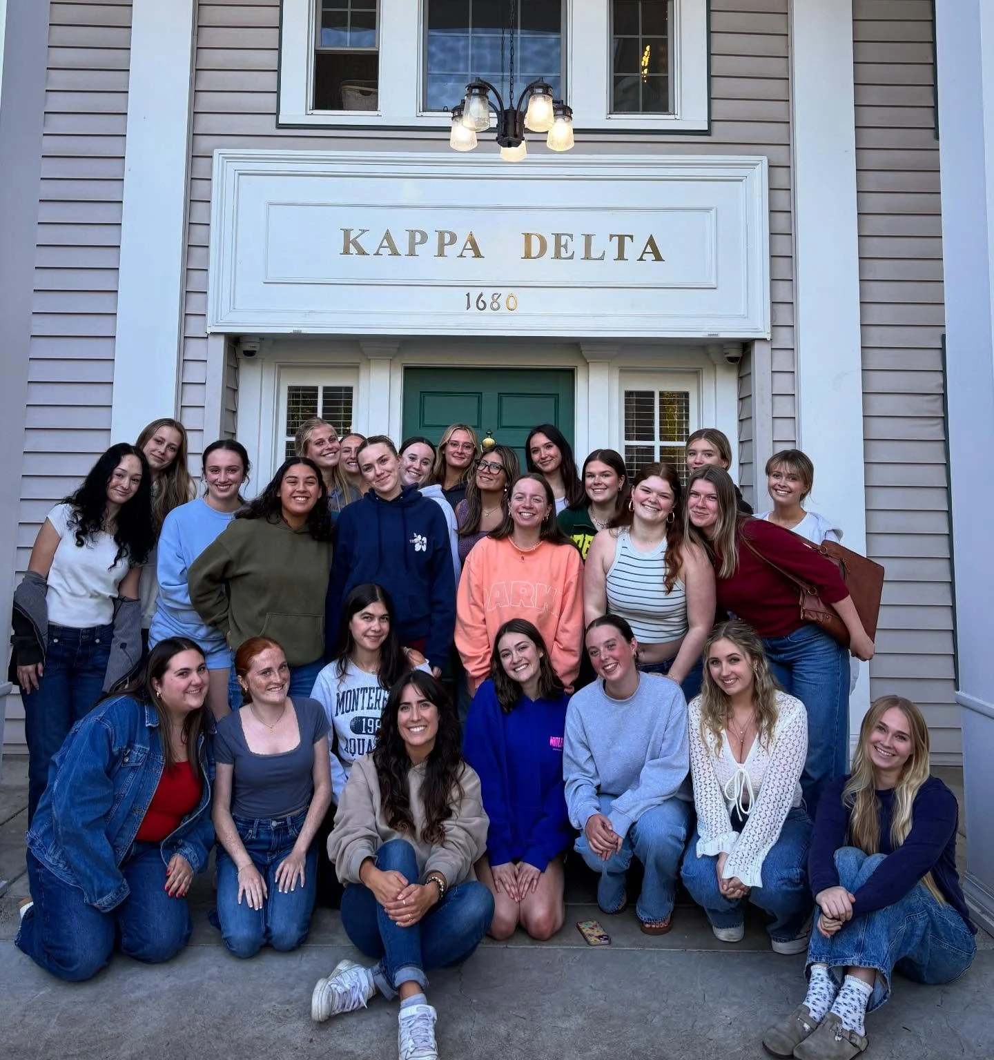 Last night I visited my old college campus and spoke with my chapter house about my career path in advertising and film. I was even able to share a few tips &amp; tricks on how they could immigrate to Australia like me 😉 it was such a fun opportunit