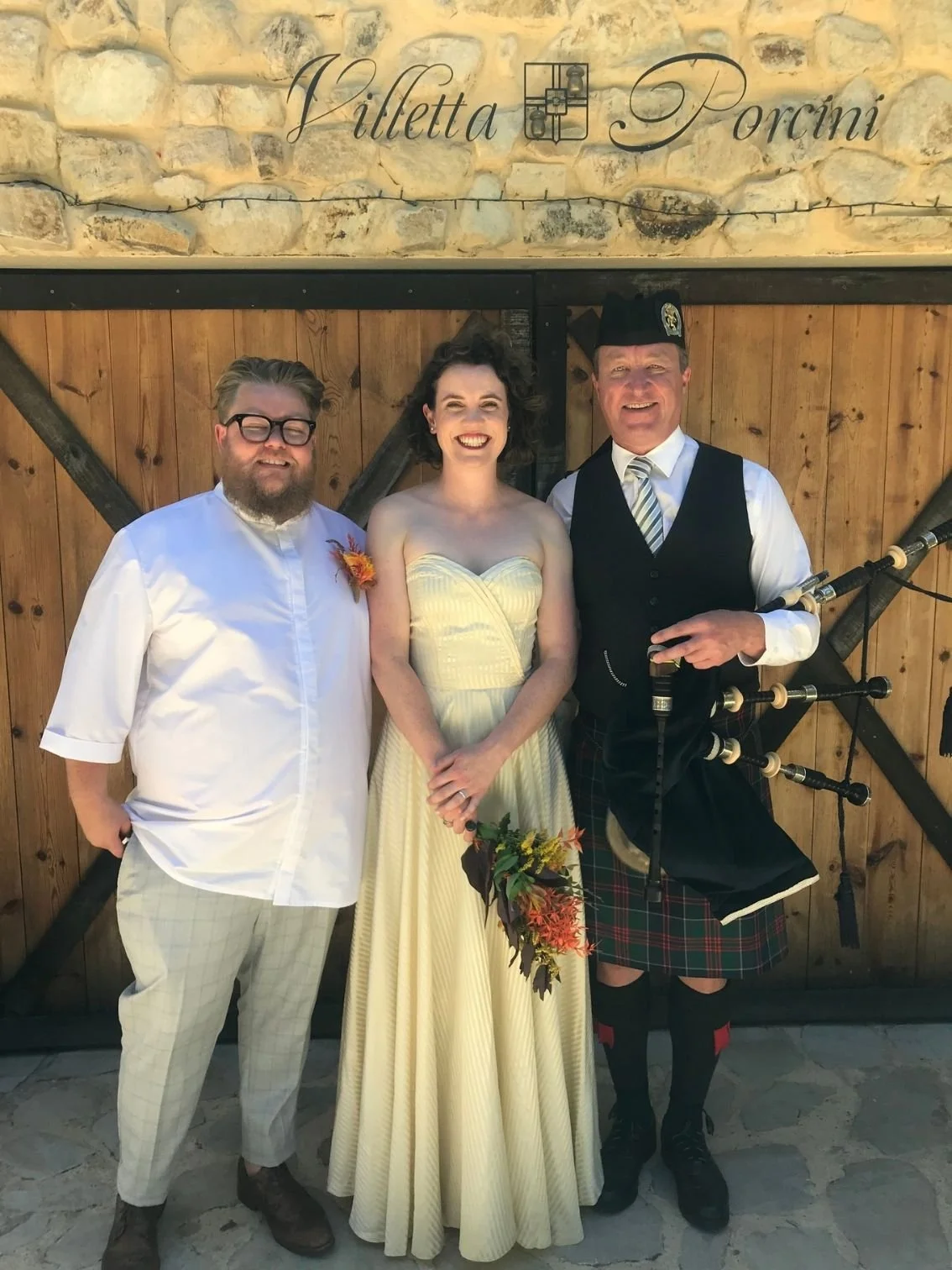 Wedding bagpiper performing in Adelaide Hills venue