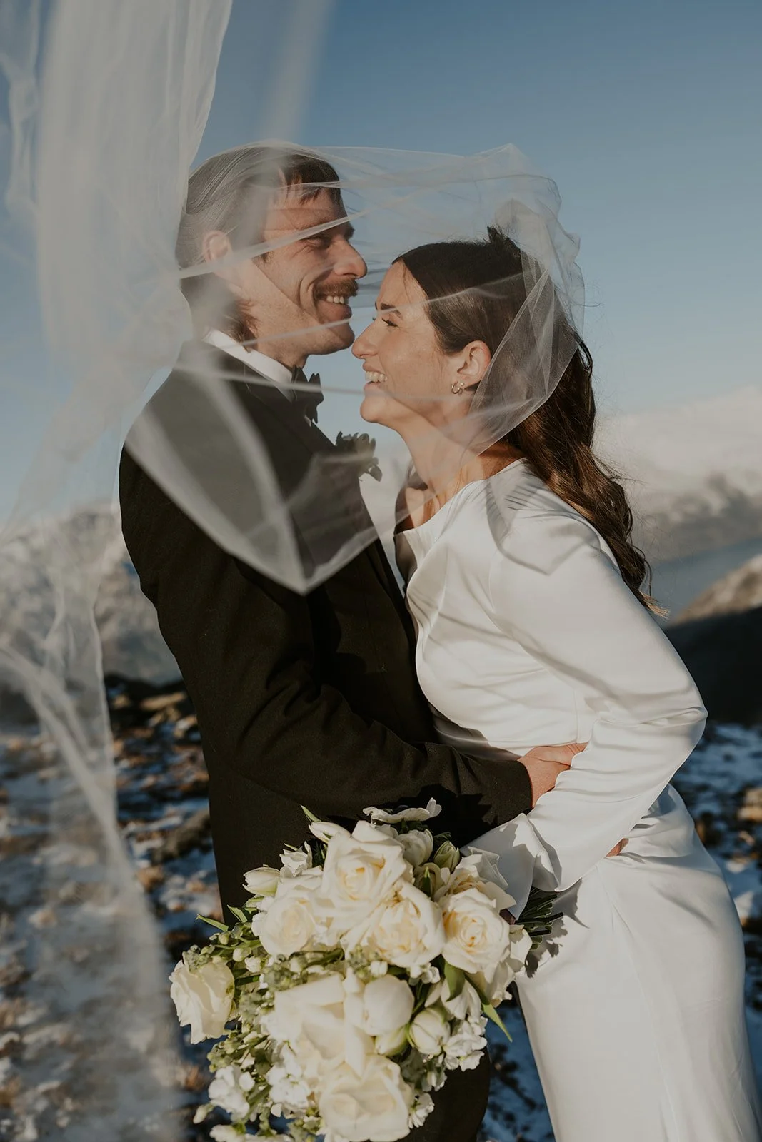 Queenstown elopement, destination wedding, queenstown, queenstown wedding,