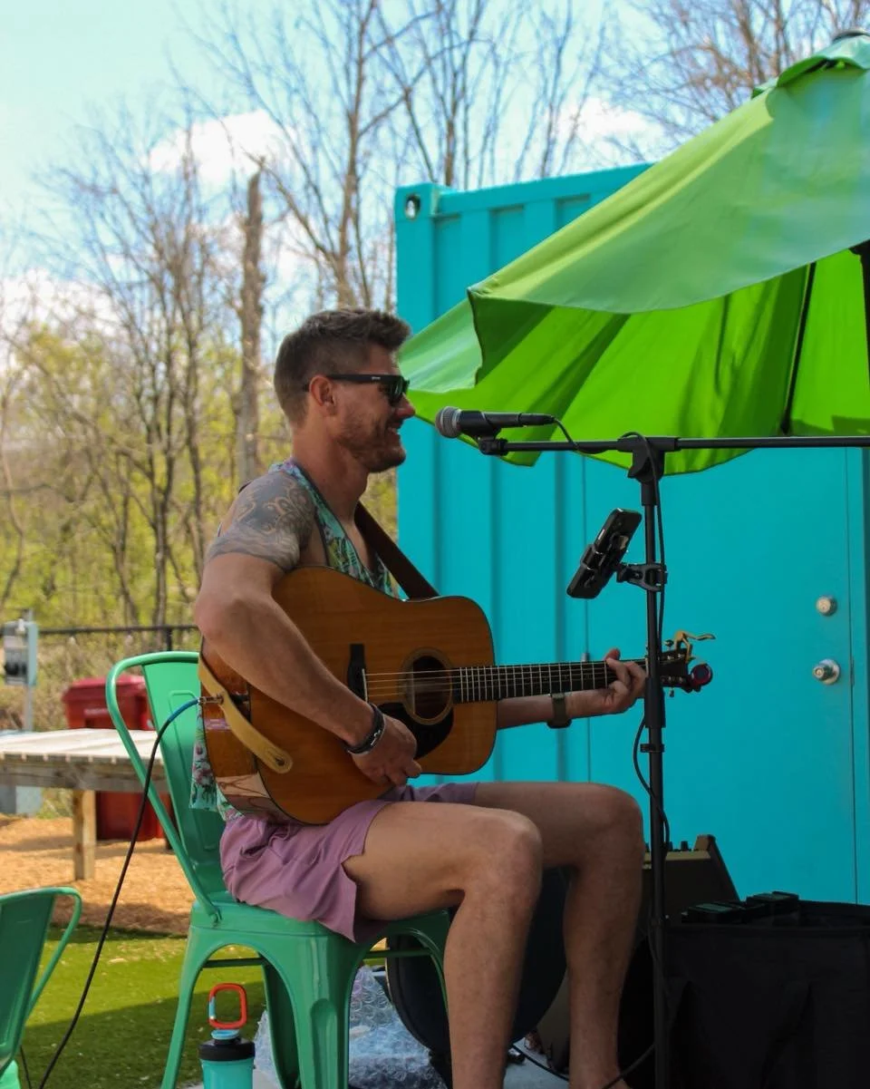 We do brunch the best! 🐾 Today at 11am!