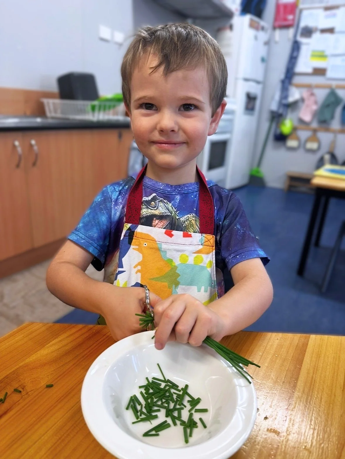 chopping-chives.jpeg