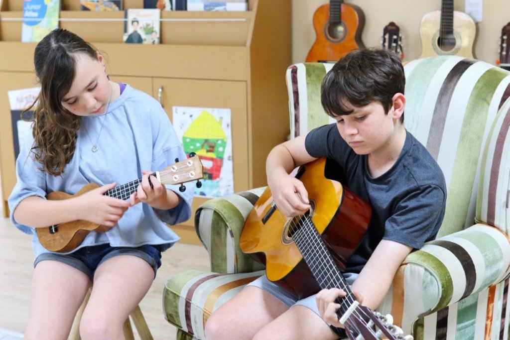 Music lessons in our Primary School Programs