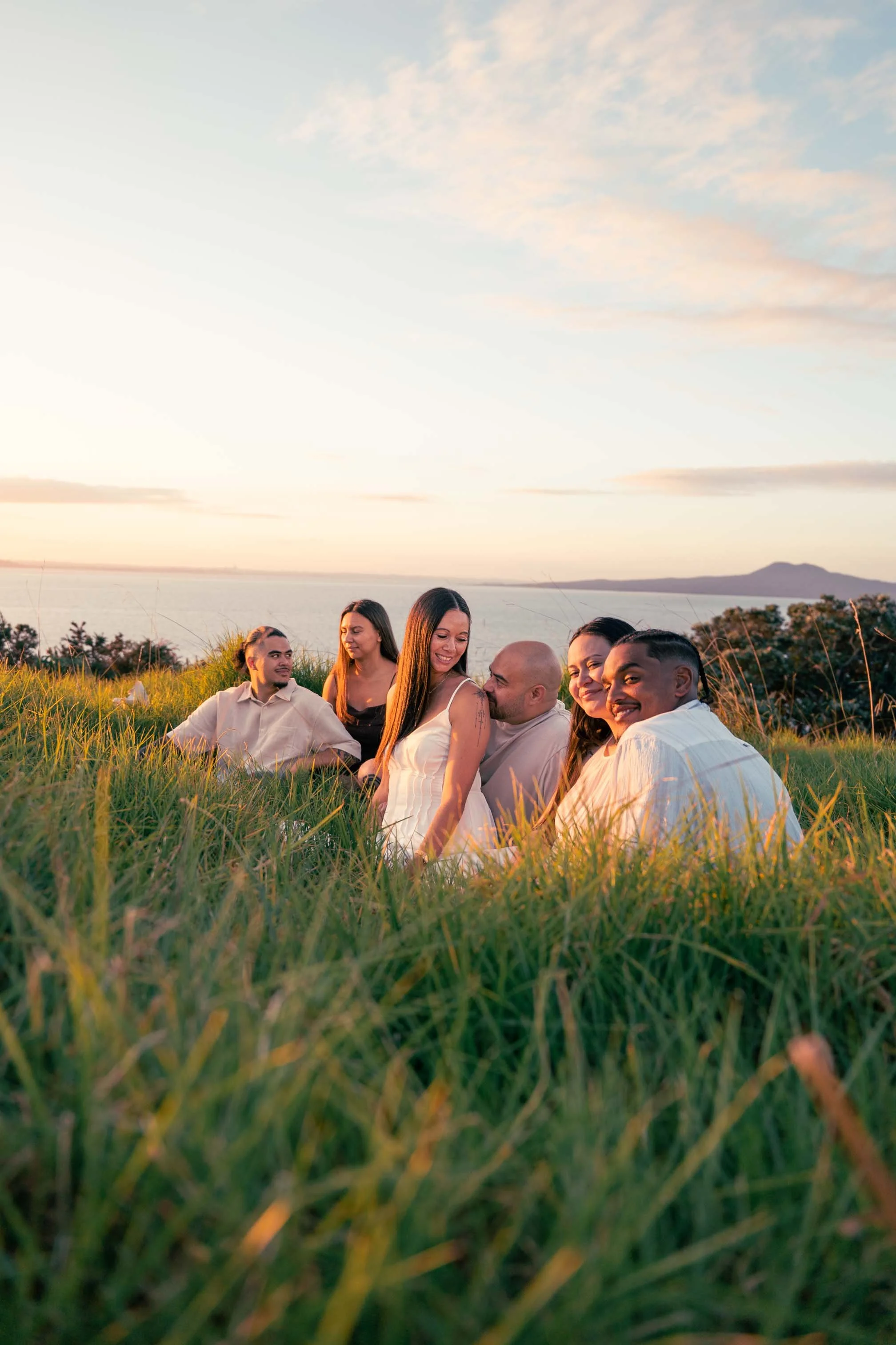 Golden hour / sunset - Family portrait / family shoot in East Auckland at Musick Point