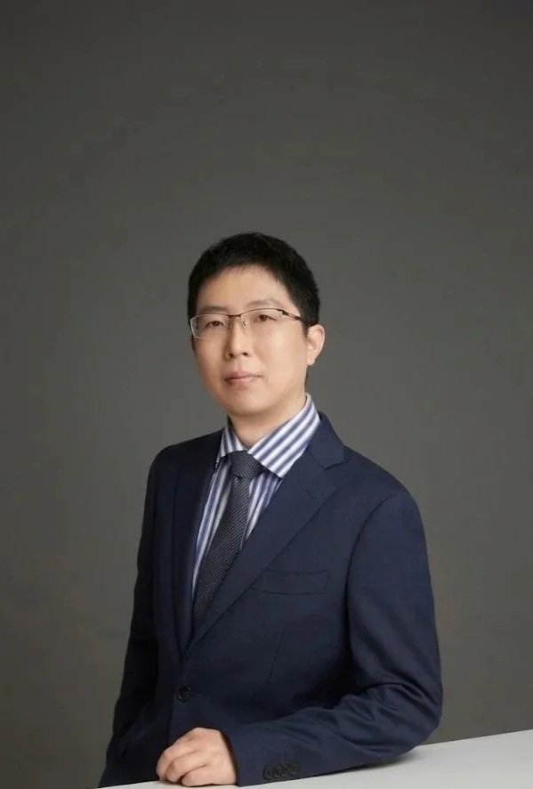 Dr. Huai Zhang