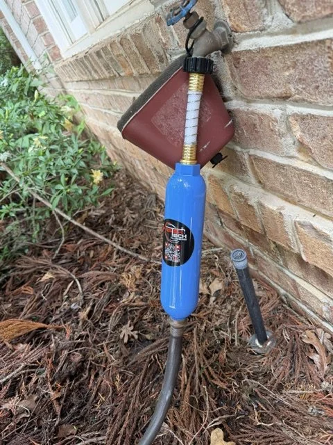 Outdoor spigot water filtration for filling pools.