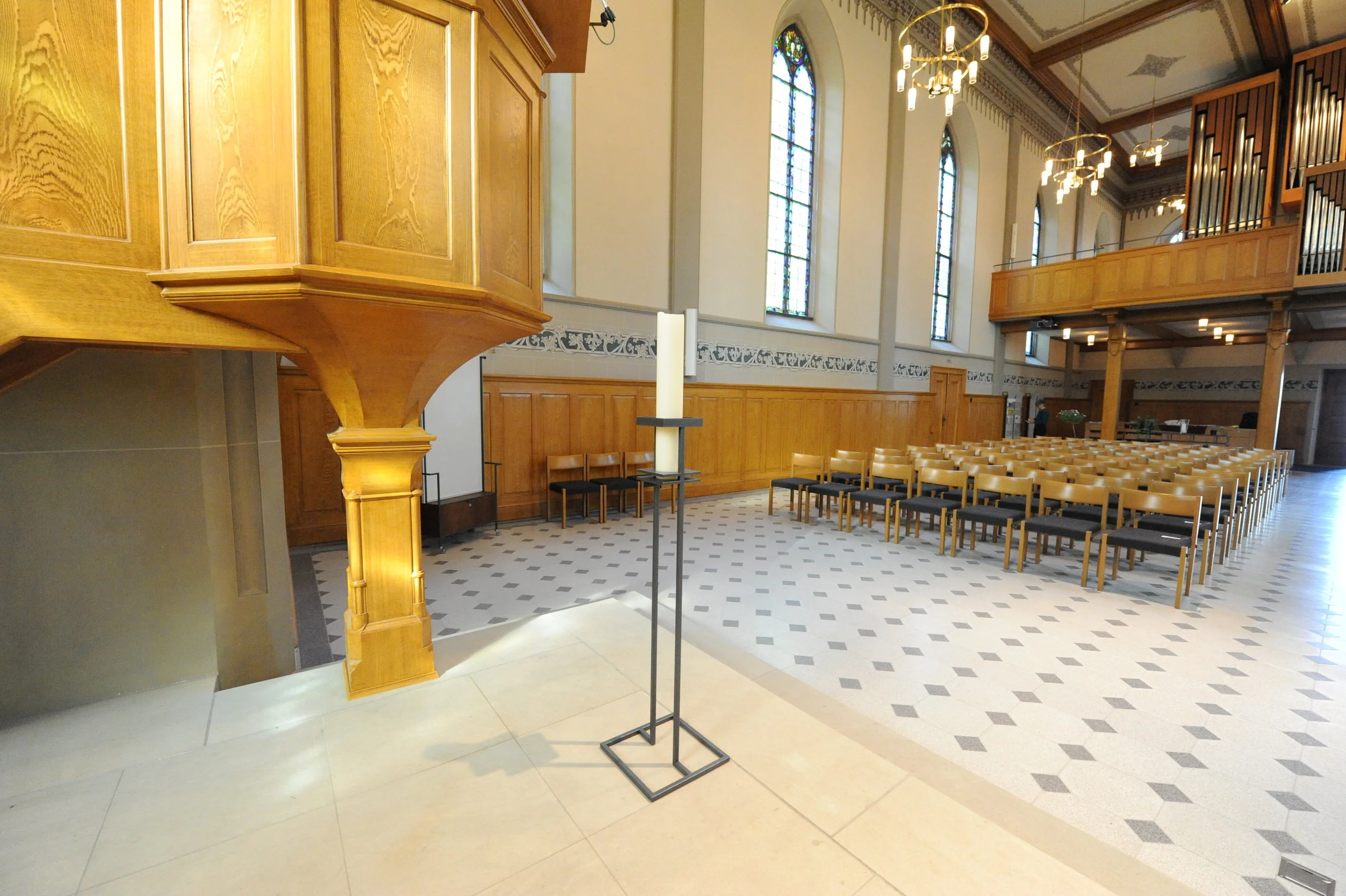 Kircheneinrichtungen