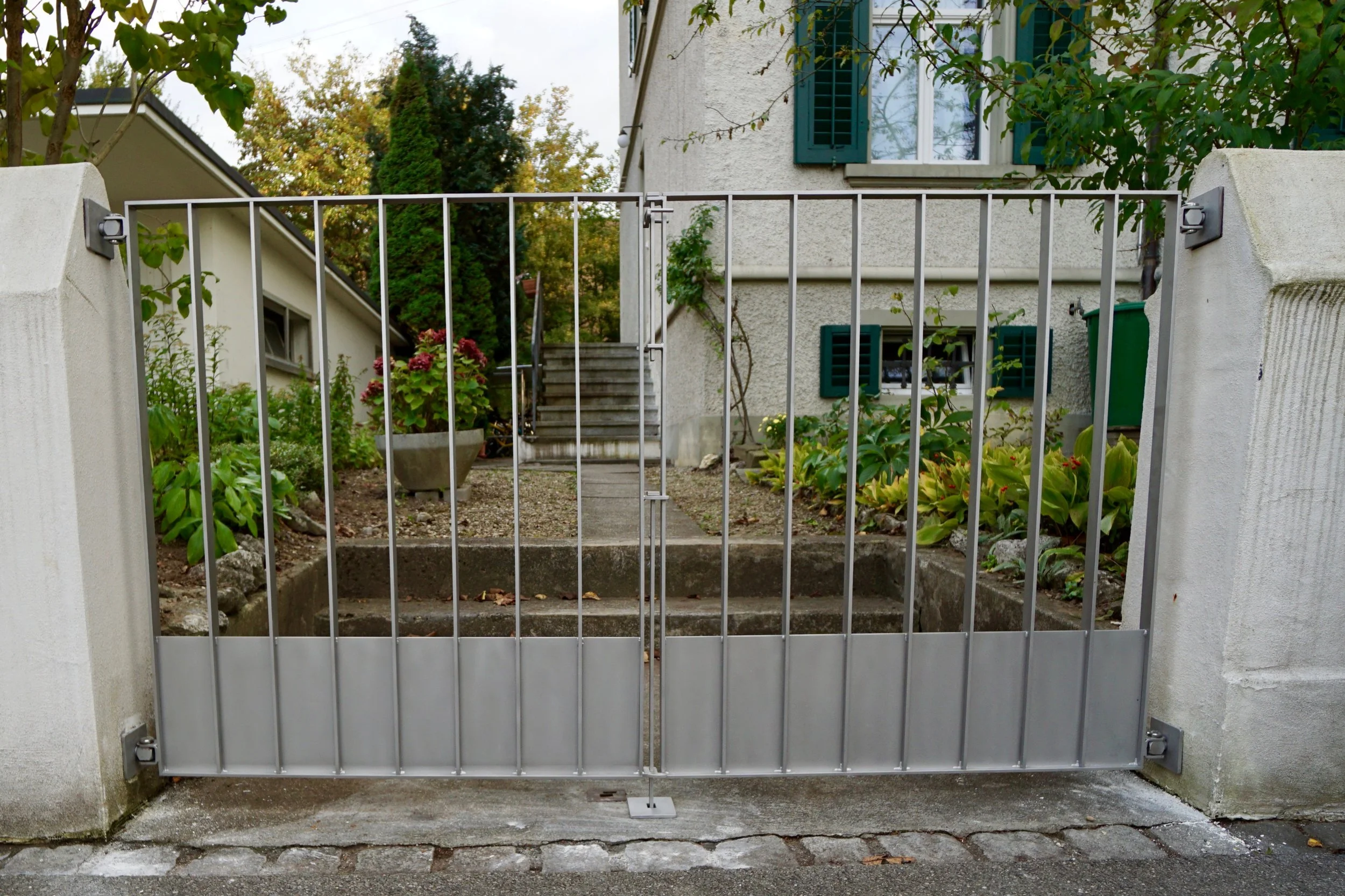 Anbauten und Garten