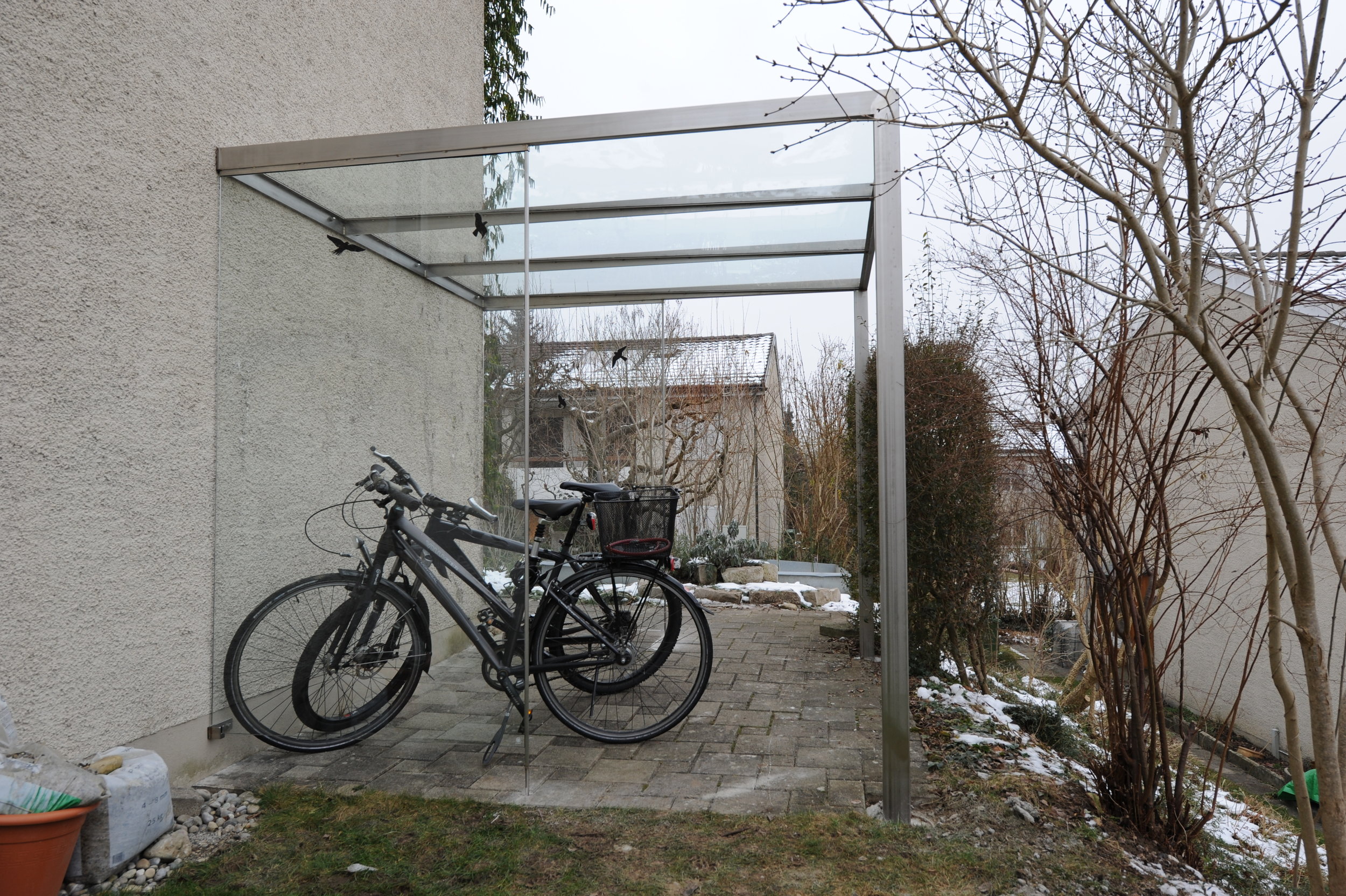 Anbauten und Garten