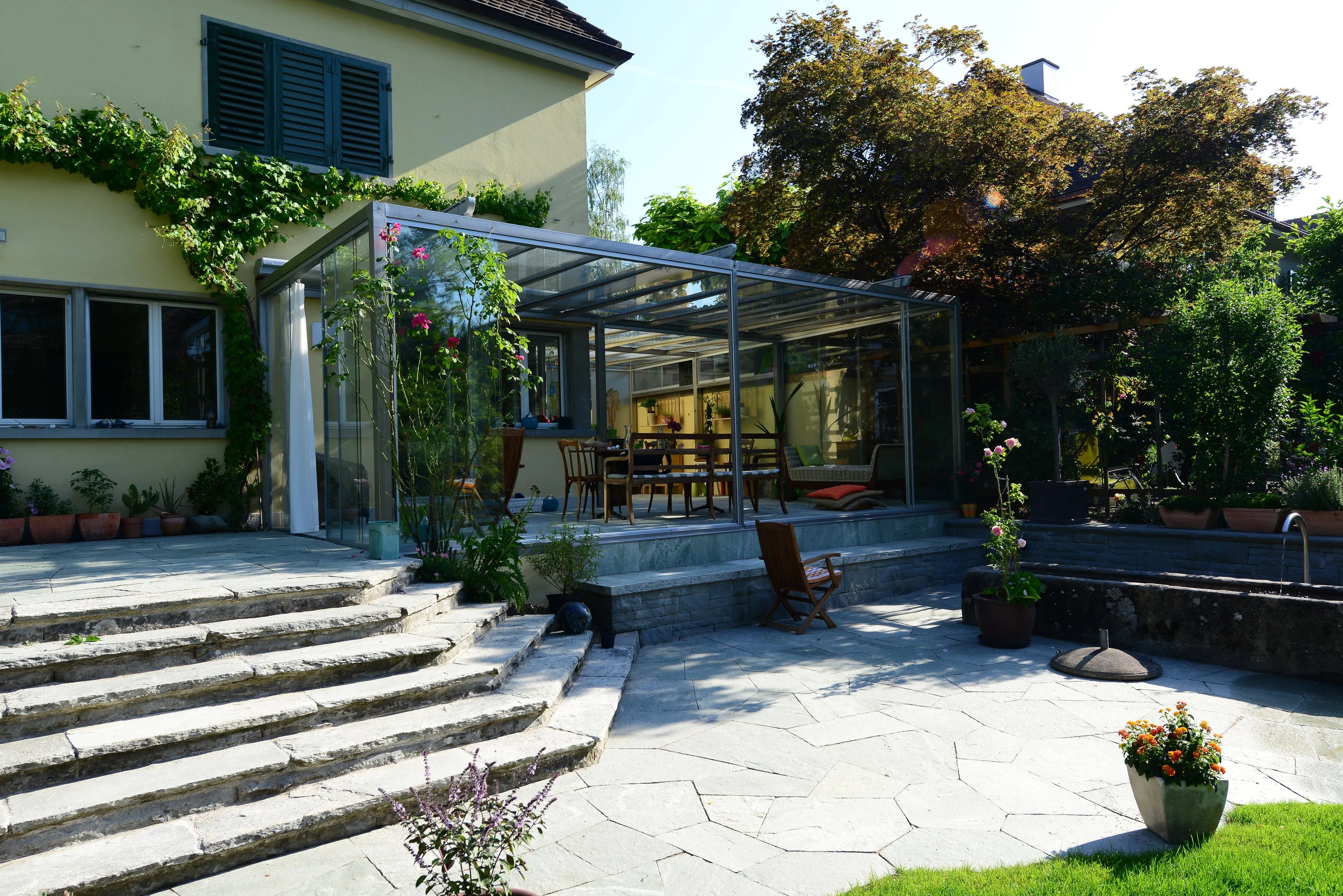 Anbauten und Garten
