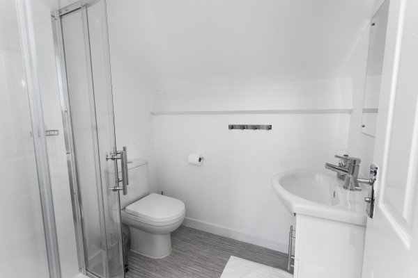 609e750e31bd3628572987.jpg