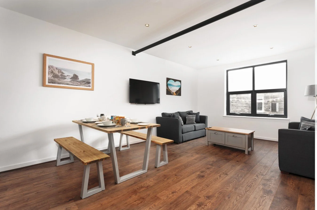 Apartment 4