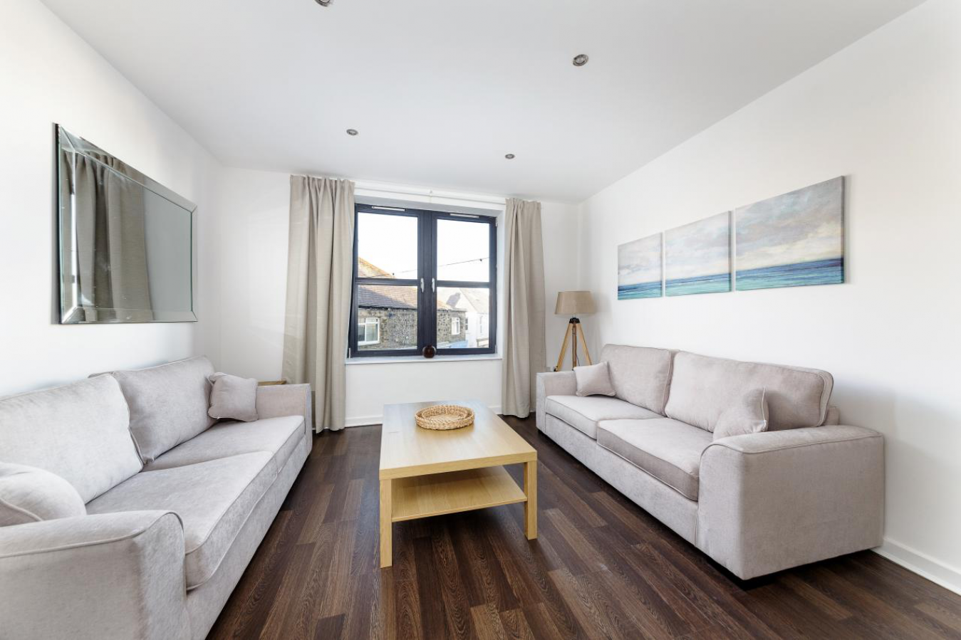 Apartment 5