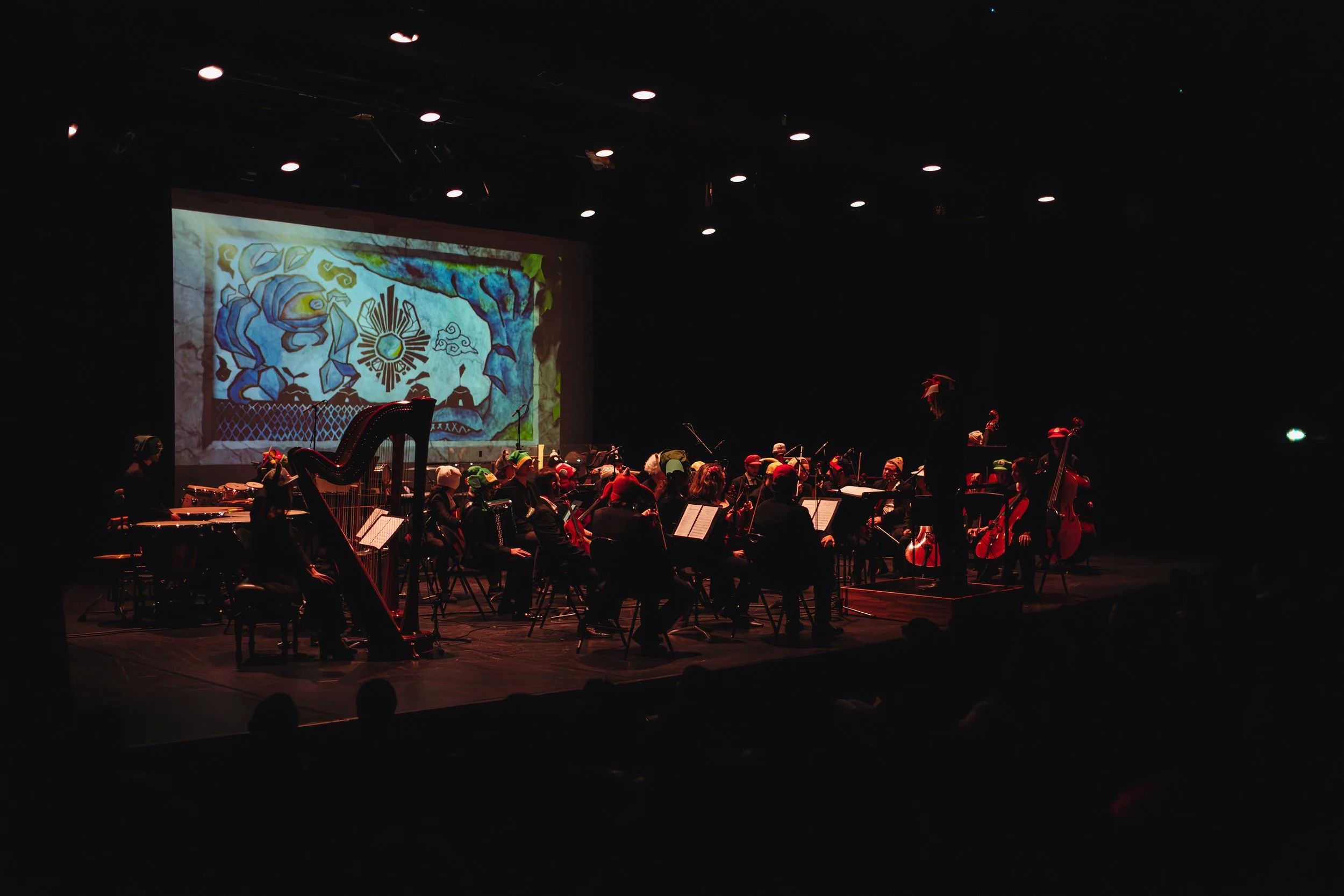 Orchestre - Fresque bleue - jardin jpg léger.jpg