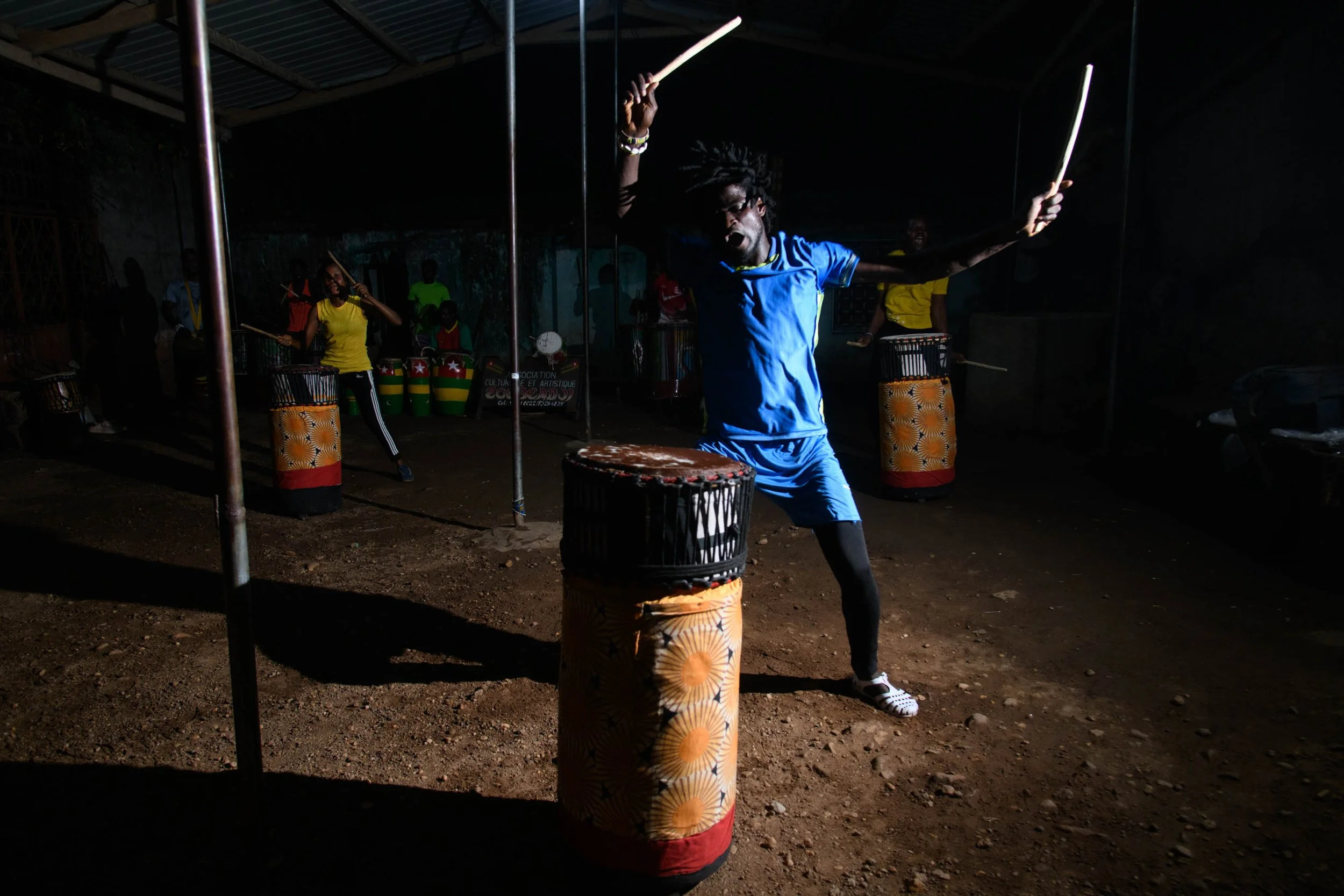 Danza _ Tchébé_Trampoli_0037.jpeg