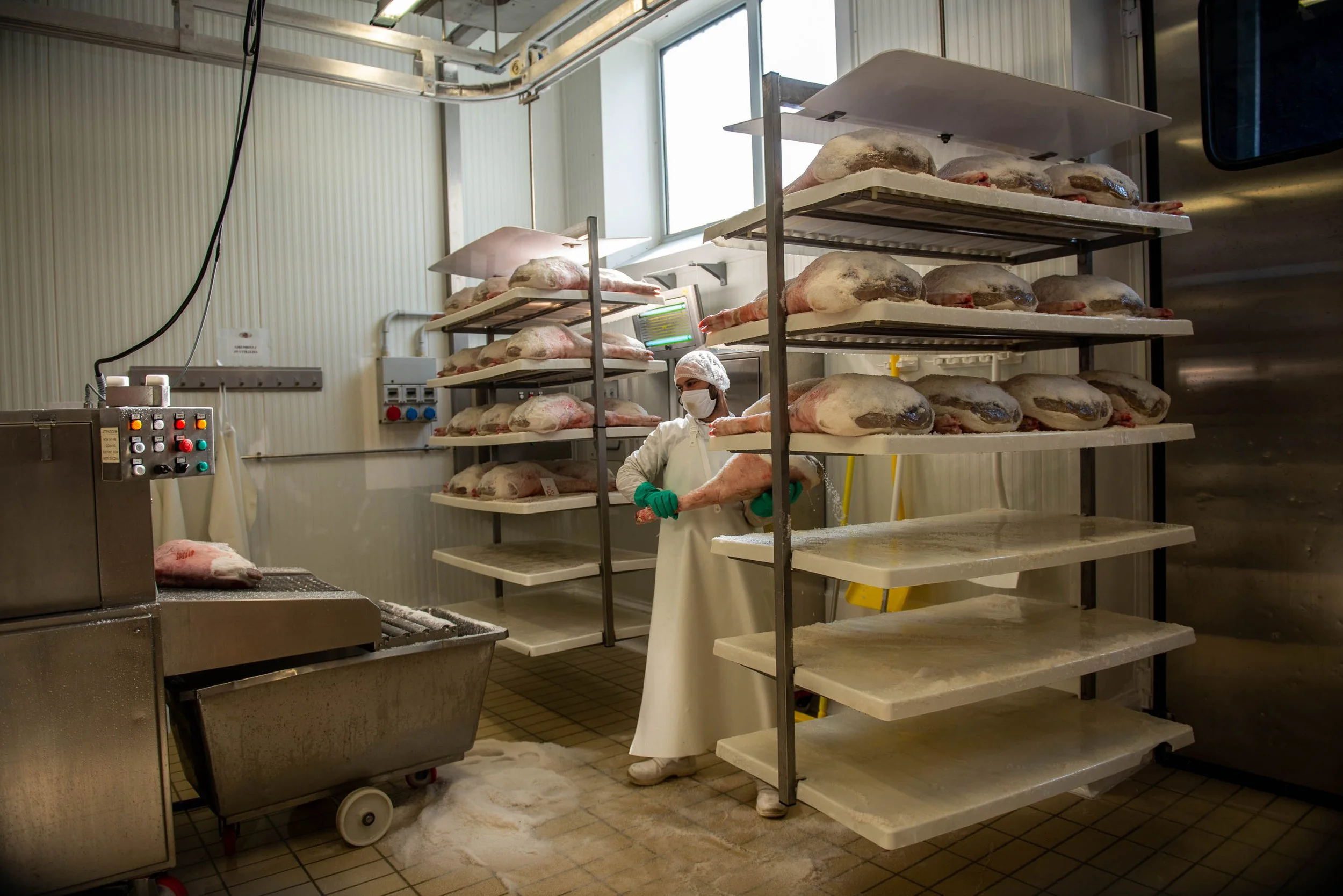 Ham Factory Dell'Ava 001.jpg