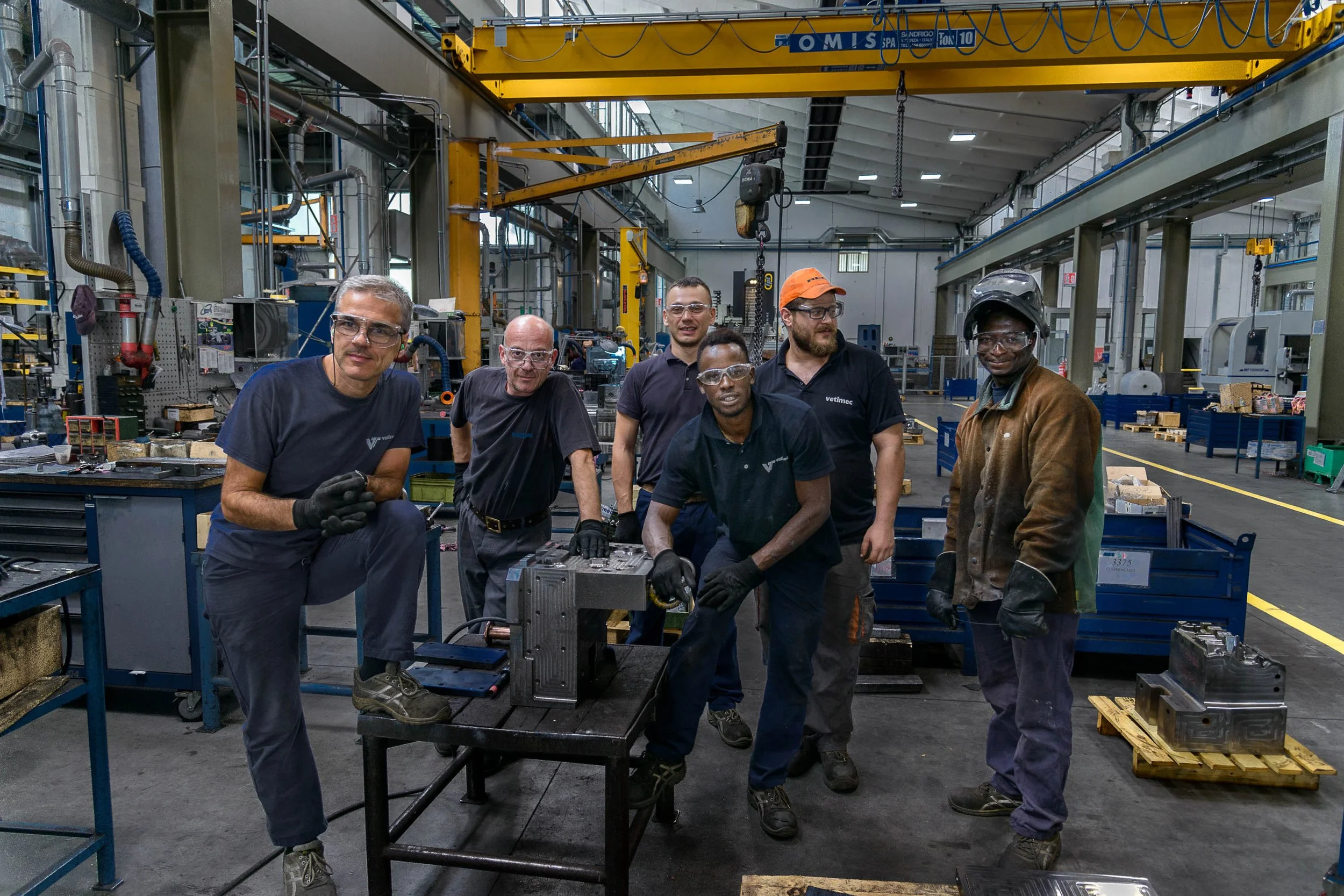 Technicians Specialized at Vetimec manifacturing.jpg