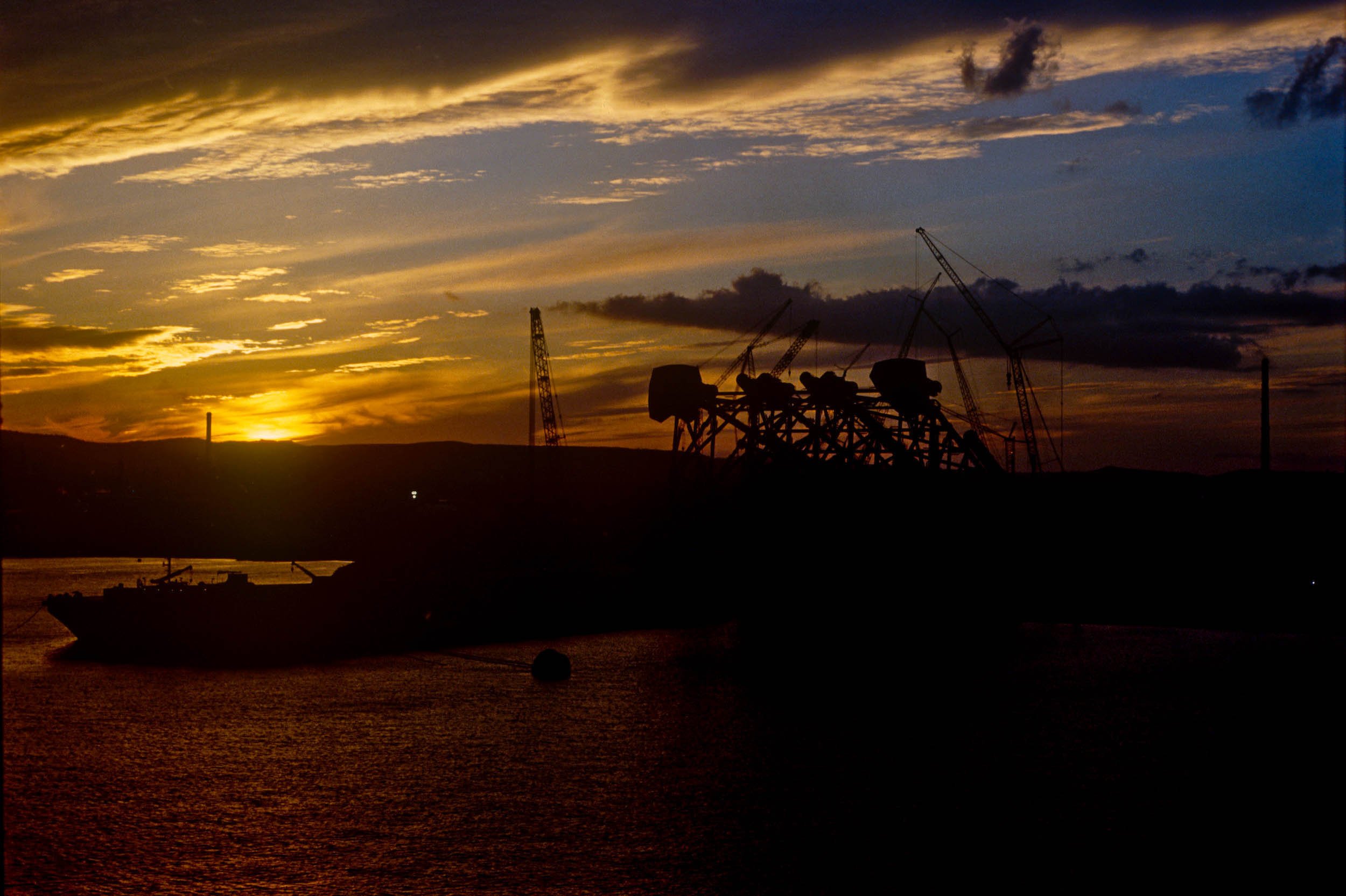 Offshore Platform Construction 21.jpg