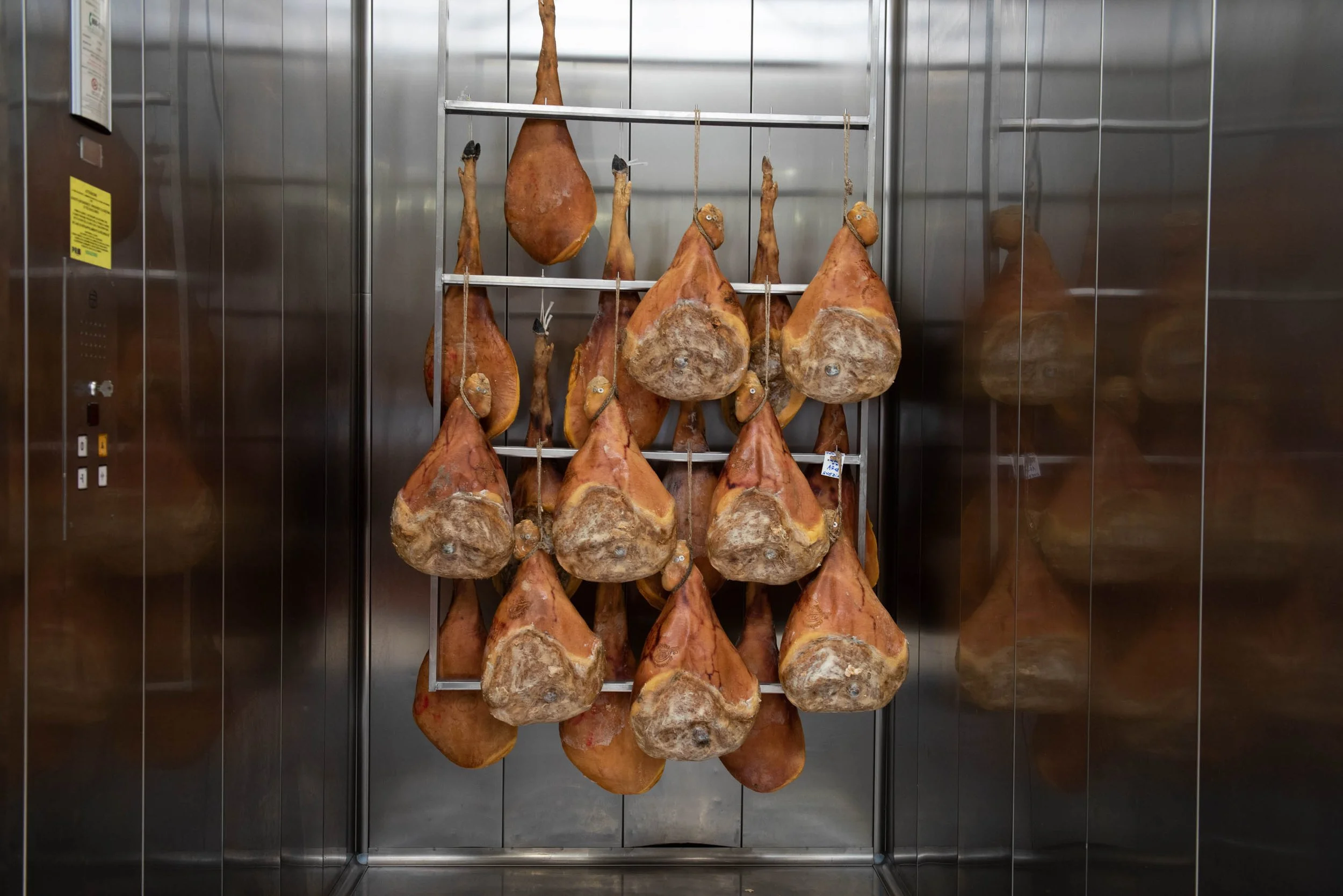 Ham Factory Dell'Ava 004.jpg