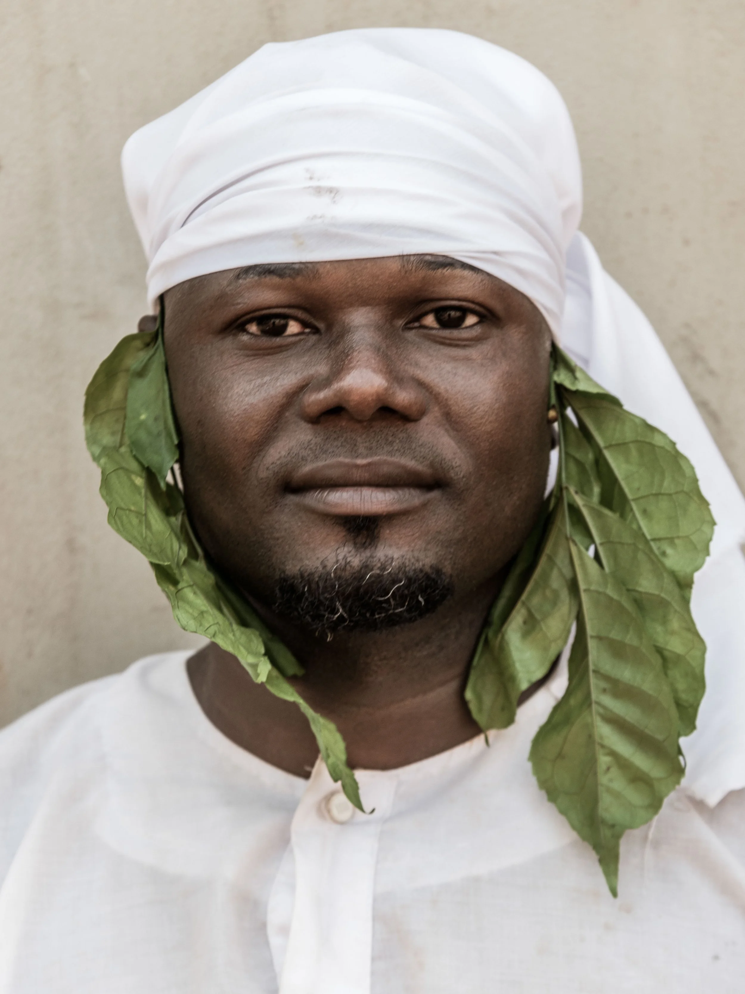 Vodun_017_Jeannou_Friends & Egoungun_8Gen2025_0004.jpg