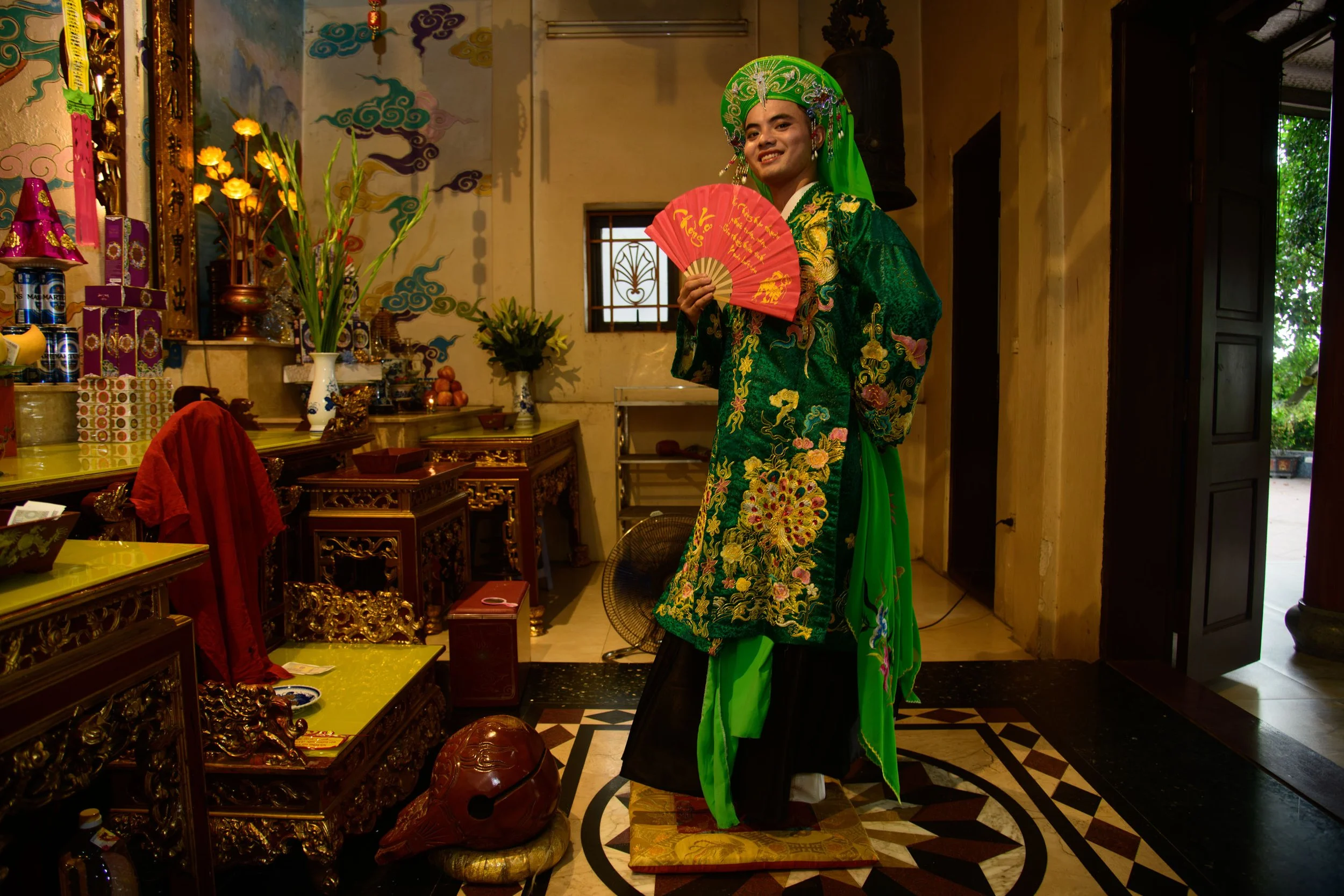 Dao_Mau_005_Kenny, a young Đạo Mẫu master_DSC2927.jpg