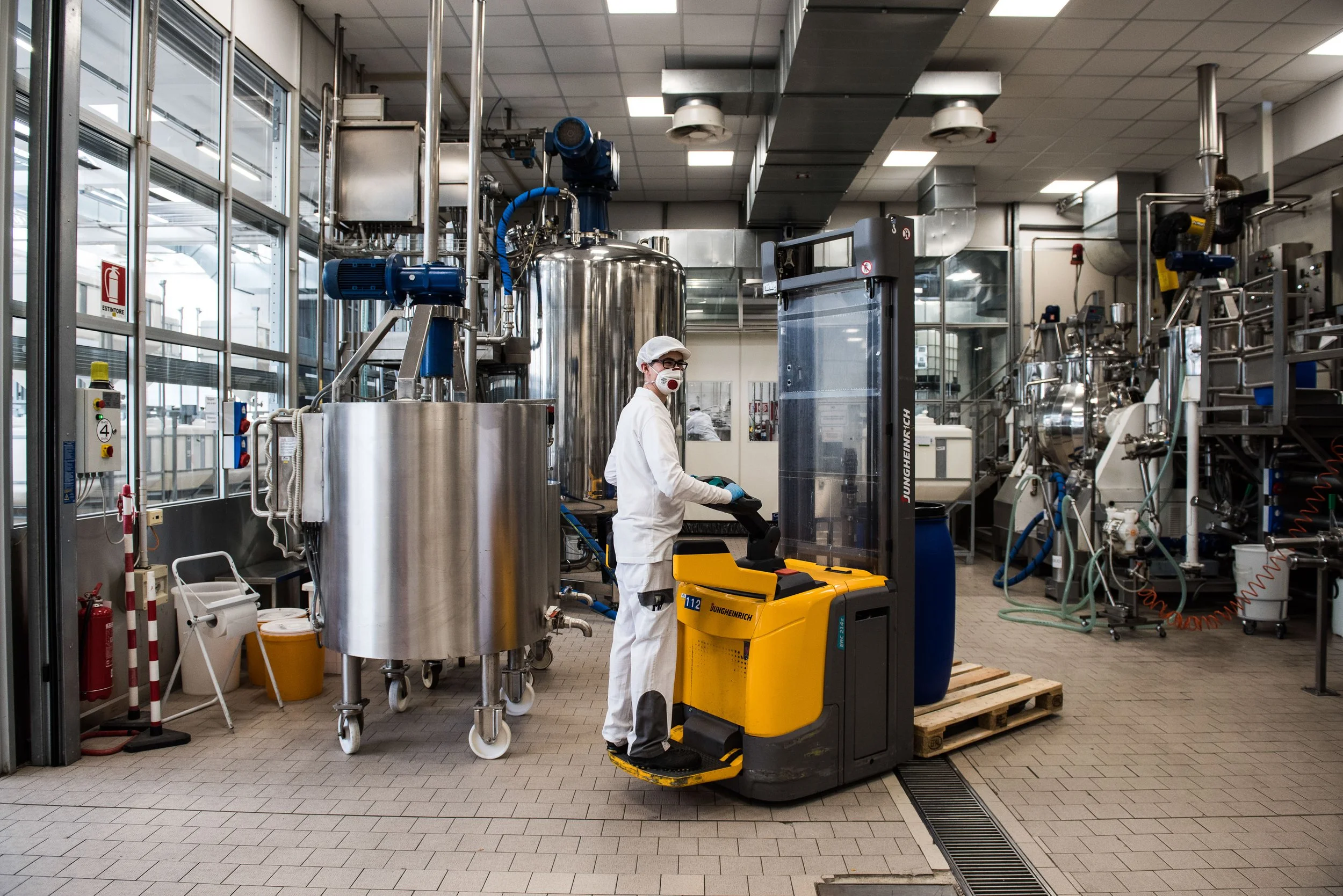 ICR Cosmetics 008.jpg